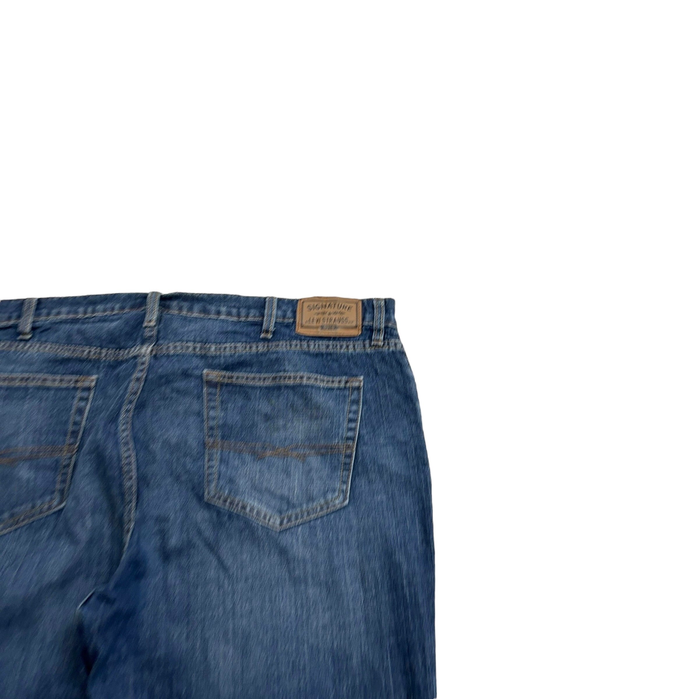 Levis Signature Jeans W44 L32 Mens Mid Blue Regular Bootcut Stretch Denim