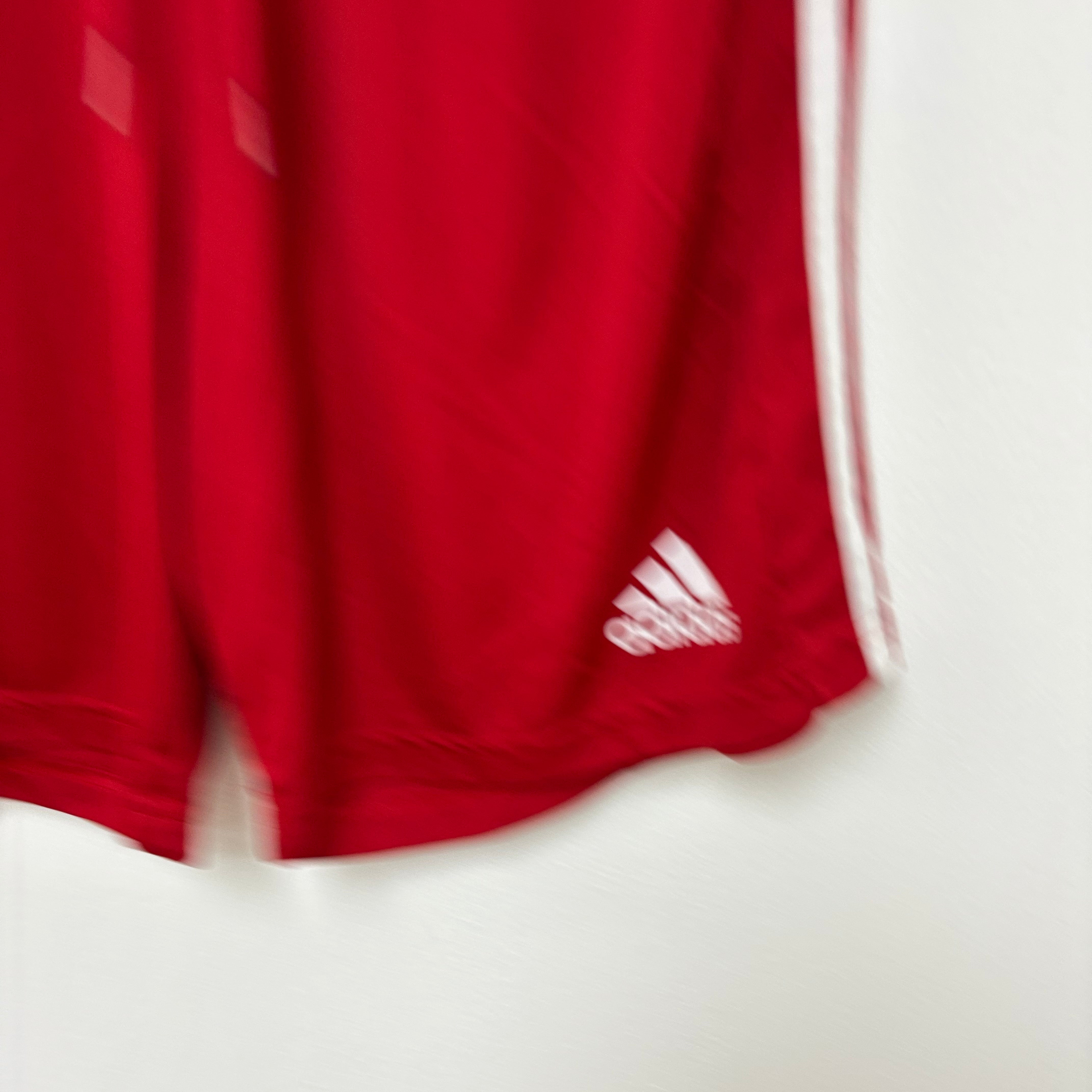 Adidas Shorts Mens Medium Red Sports Running Gym Athletic Aeroready (E)