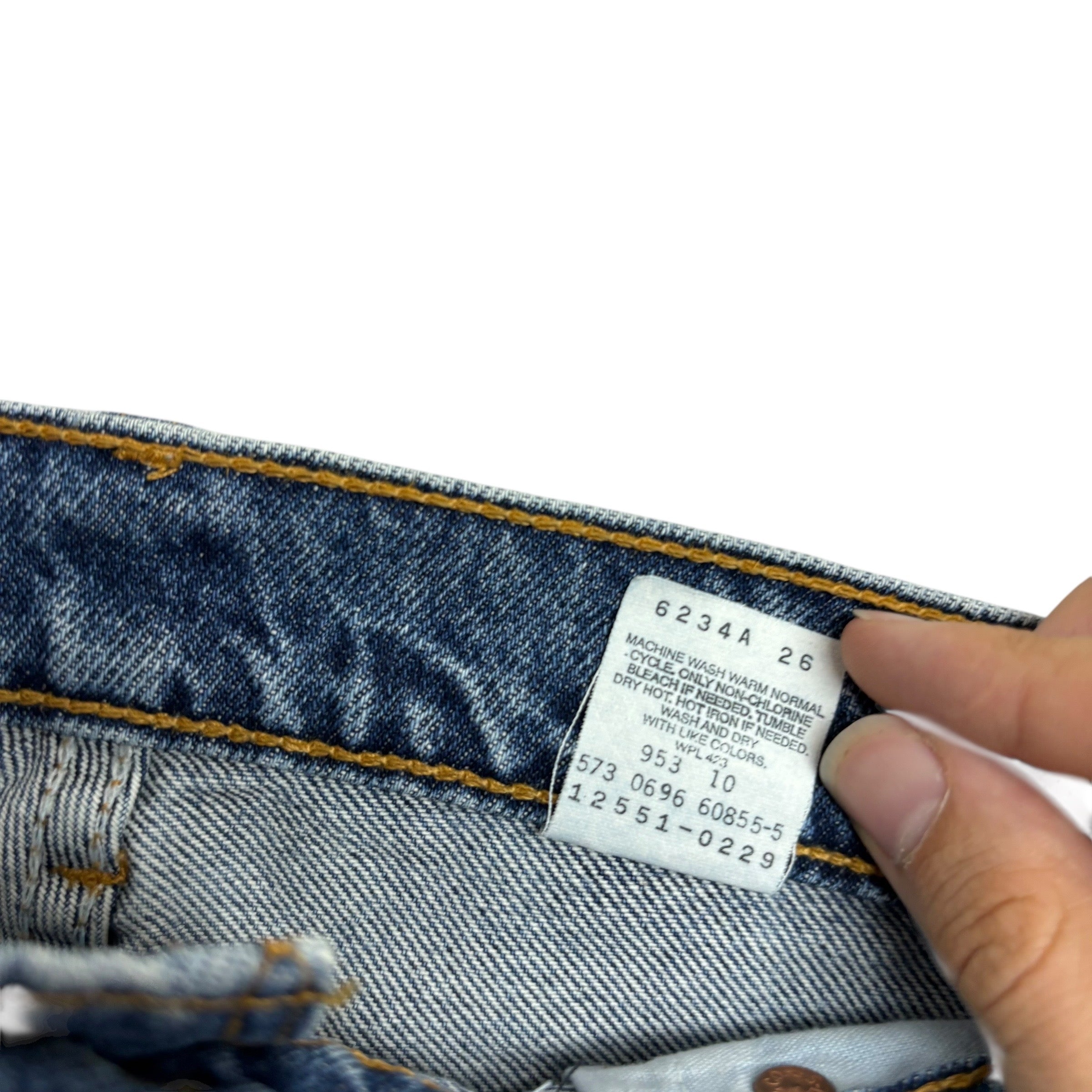 Levis 551 Jeans W30 L29 Womens Mid Blue Relaxed Taper USA Made Vintage