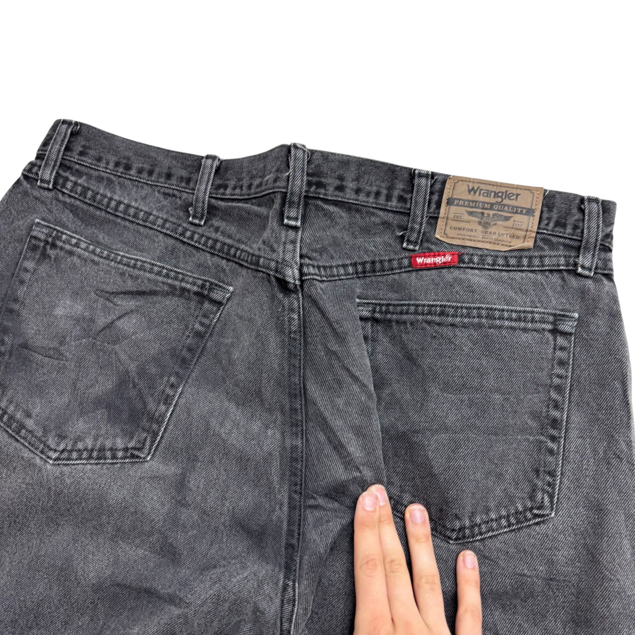 Wrangler Jeans W40 L30 Mens Black Relaxed Straight Fit Denim (F)