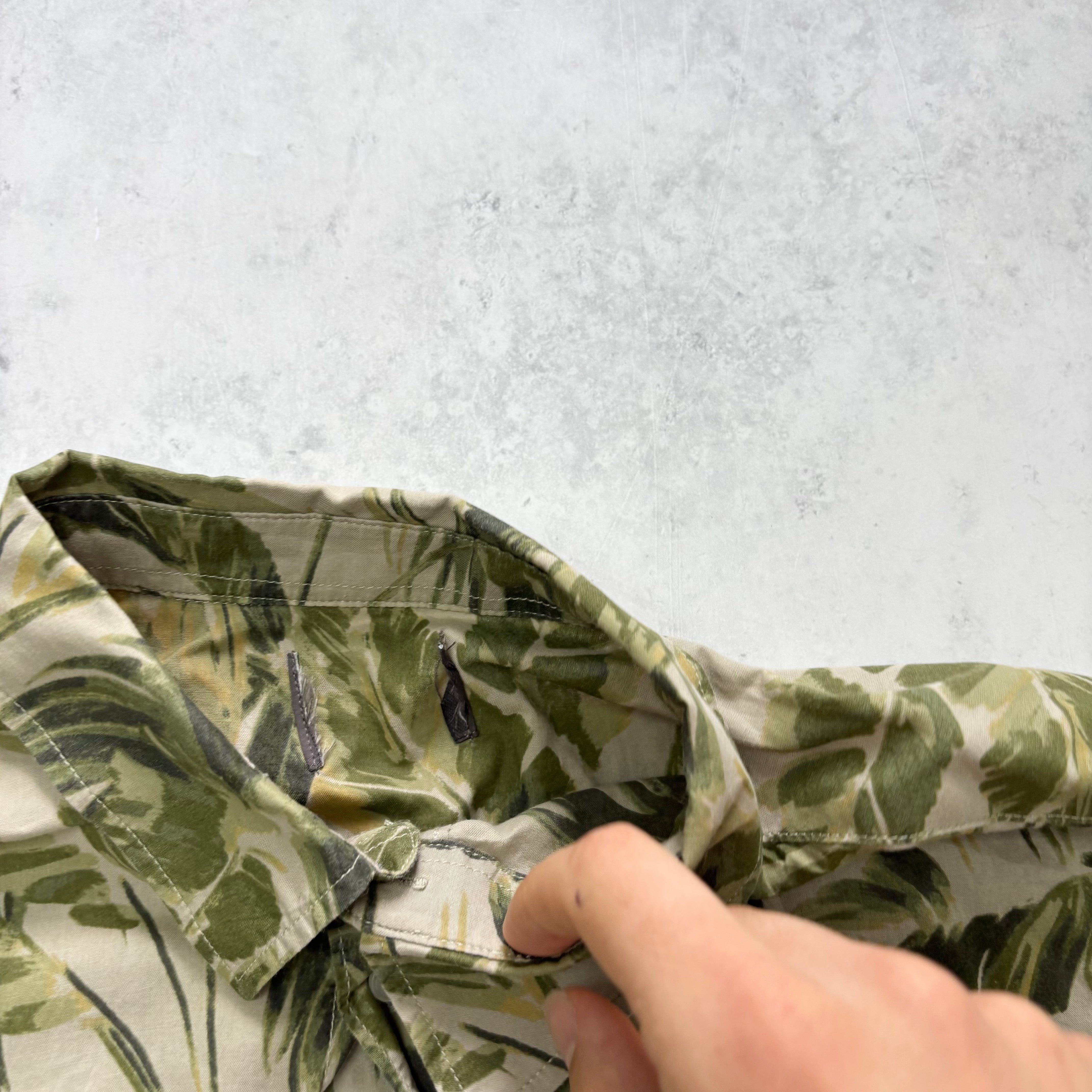 Hawaiian Shirt Mens Small Green Floral Aloha Short Sleeve Cotton (E)