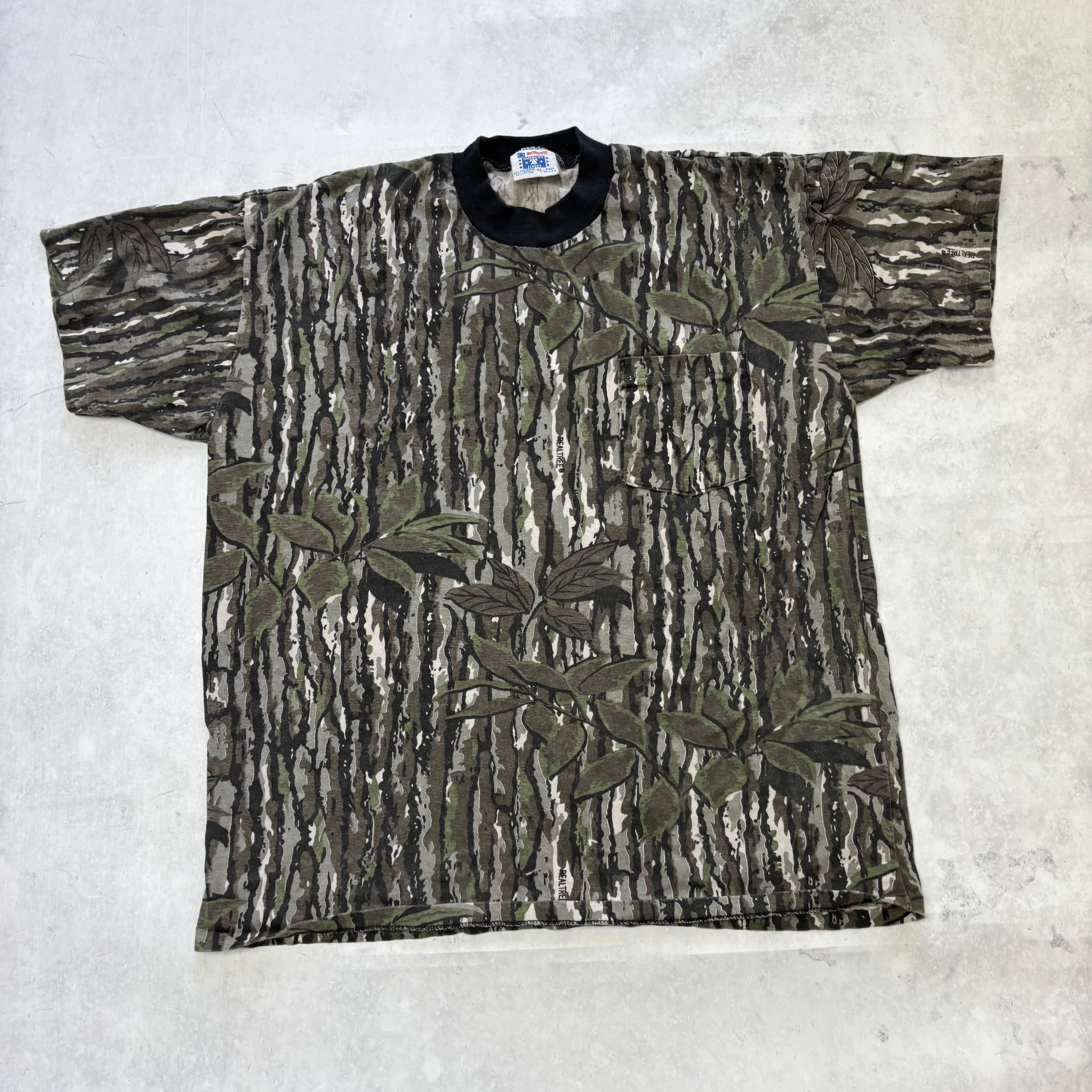Vintage RealTree T Shirt Mens Small Camo 90s Hunting Boxy Fit (E)