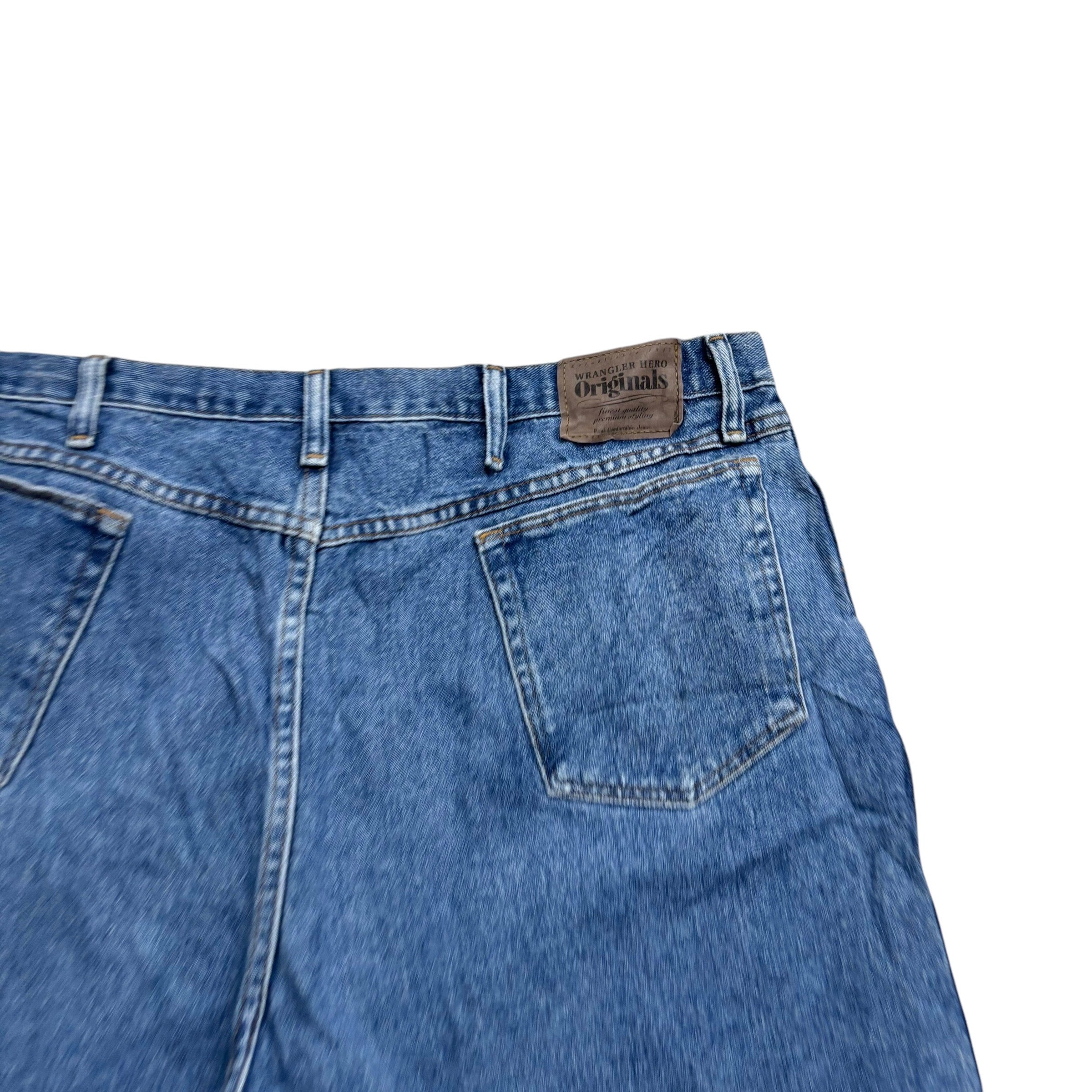 Vintage Wrangler Baggy Jorts W42 Mens Denim Shorts Mid Blue Relaxed Fit (E)