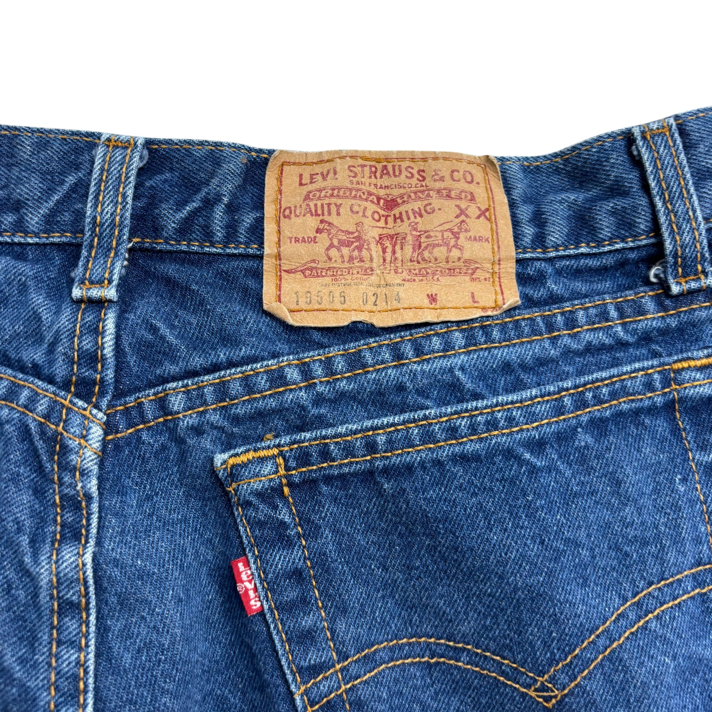 Levis 505 Jeans W34 L29 Womens Mid Blue Relaxed Taper Made In USA Vintage