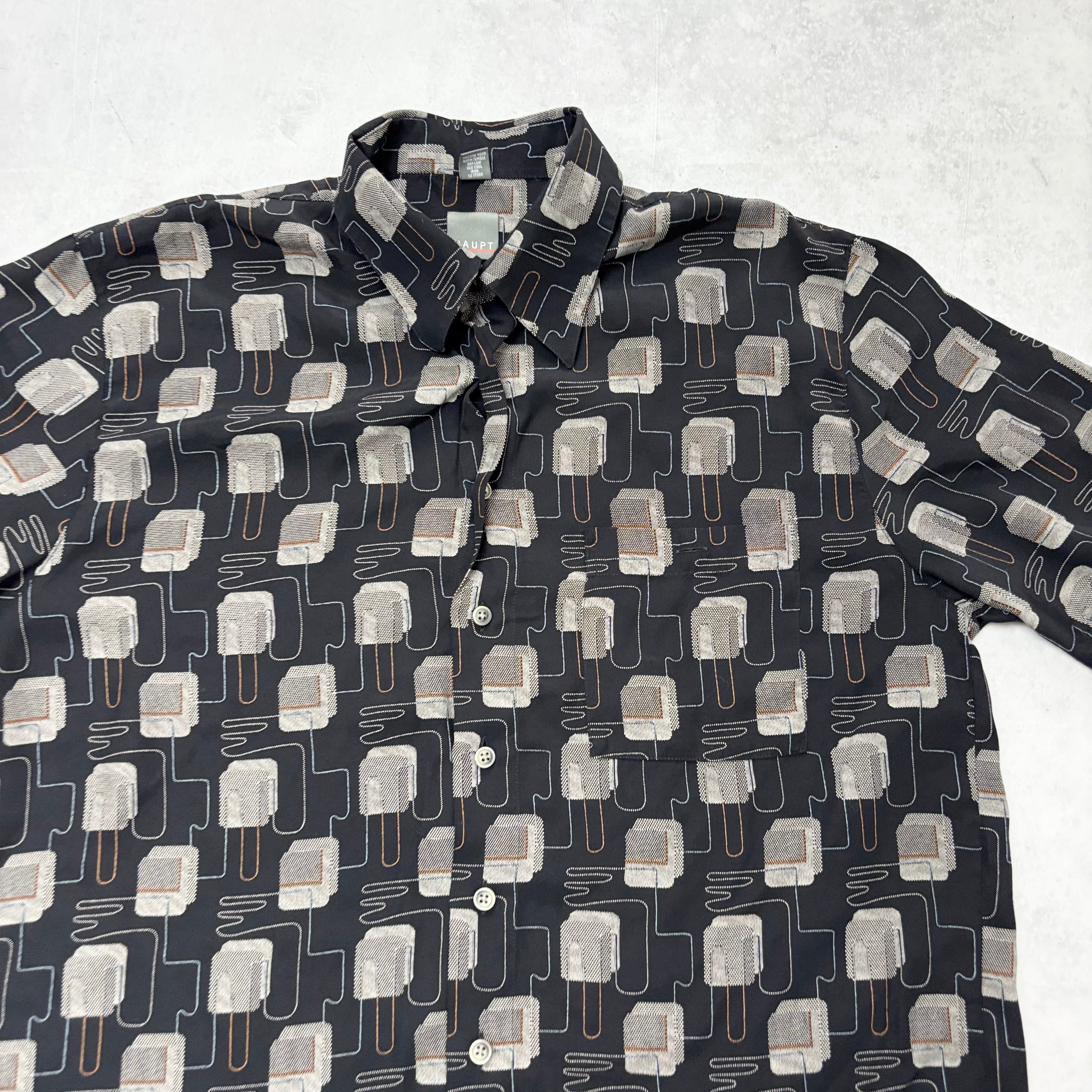 Abstract Funky Shirt Mens Large Black Short Sleeve Viscose (E)