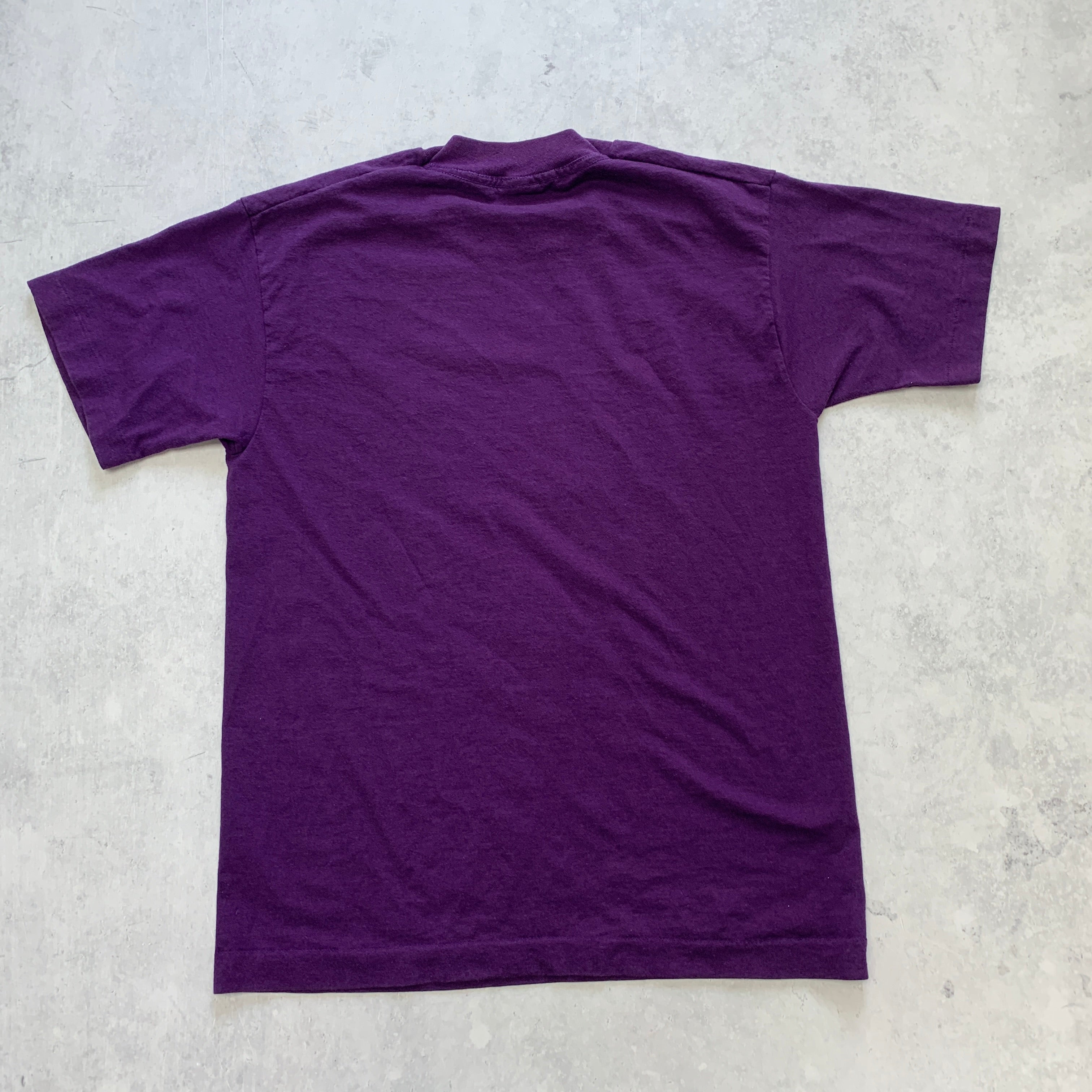 Vintage T Shirt Mens Small Purple Single Stitch Graphic Print 90s USA College