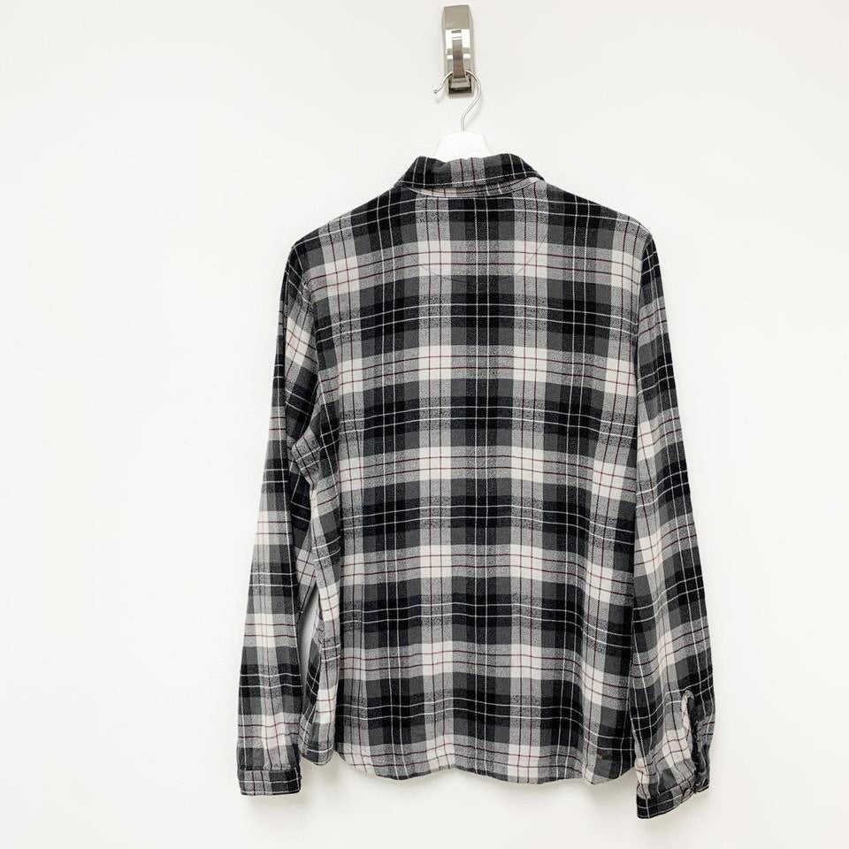 Vintage Women's Check Woolrich Flannel Shirt Large