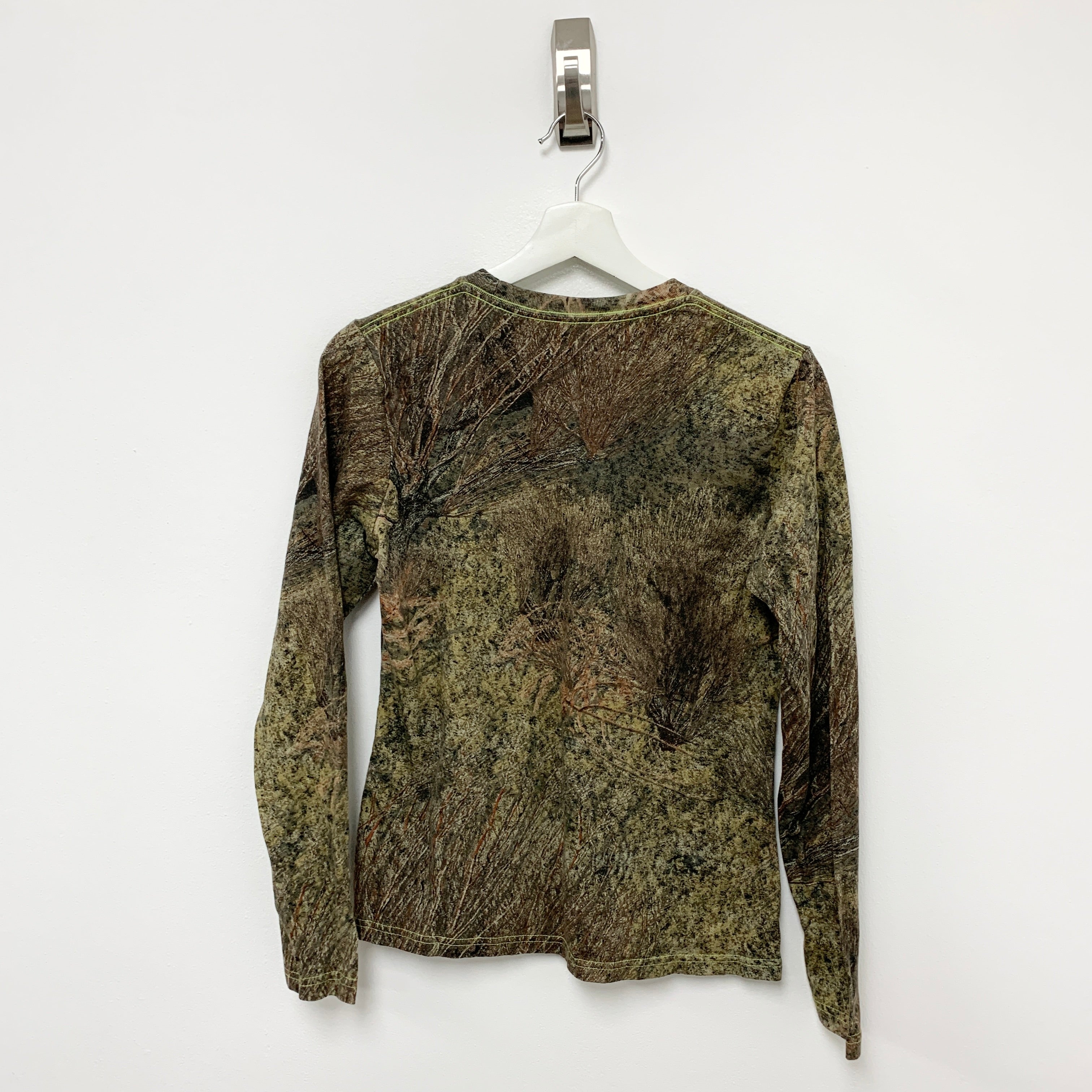 Vintage Women's RealTree Camo USA Hunting Longsleeve T Shirt Small