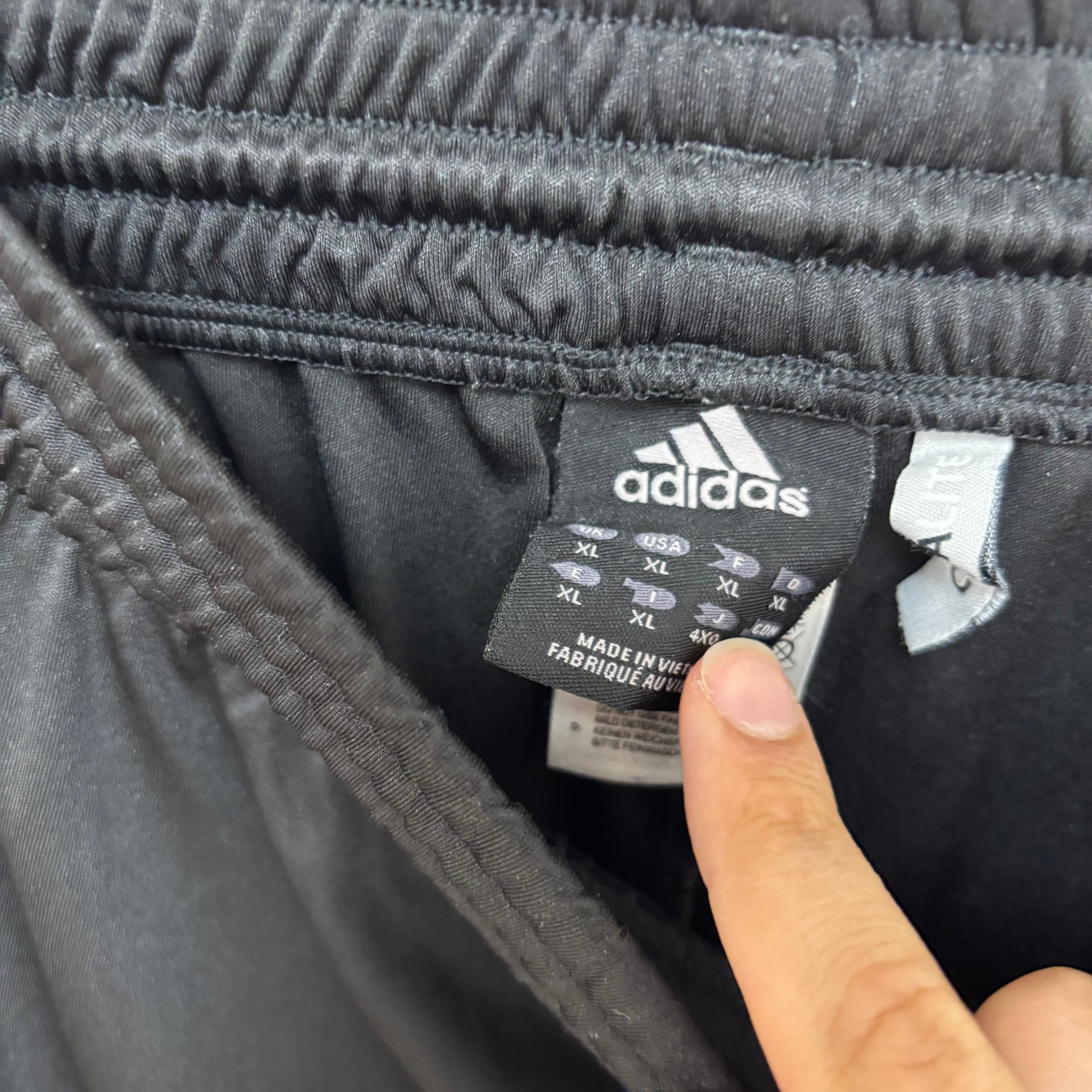 Adidas Shorts Mens XL Black Sports Running Gym Athletic Pockets Climalite (E)