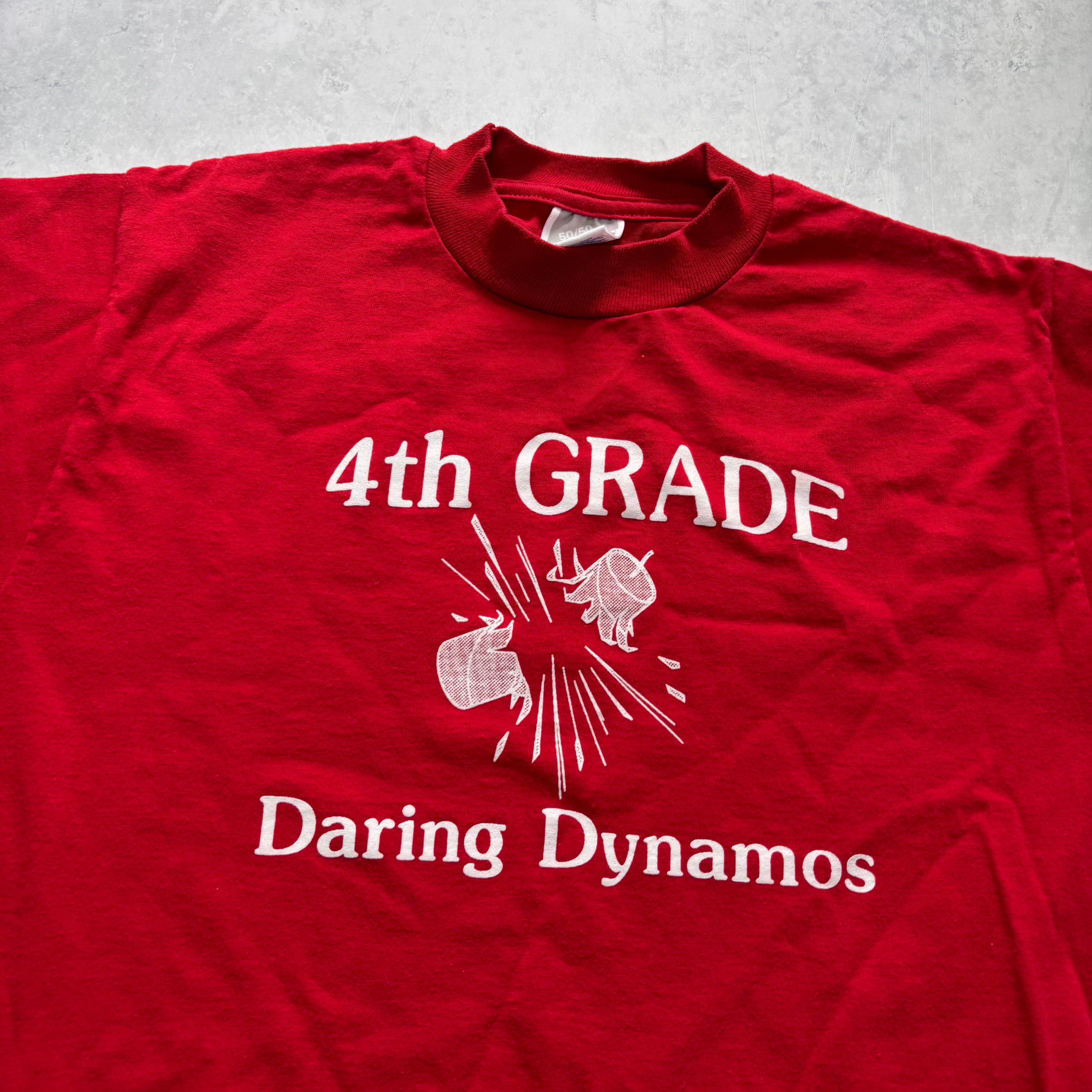 Vintage T Shirt Mens XS Red Graphic Print 90s USA School (E)
