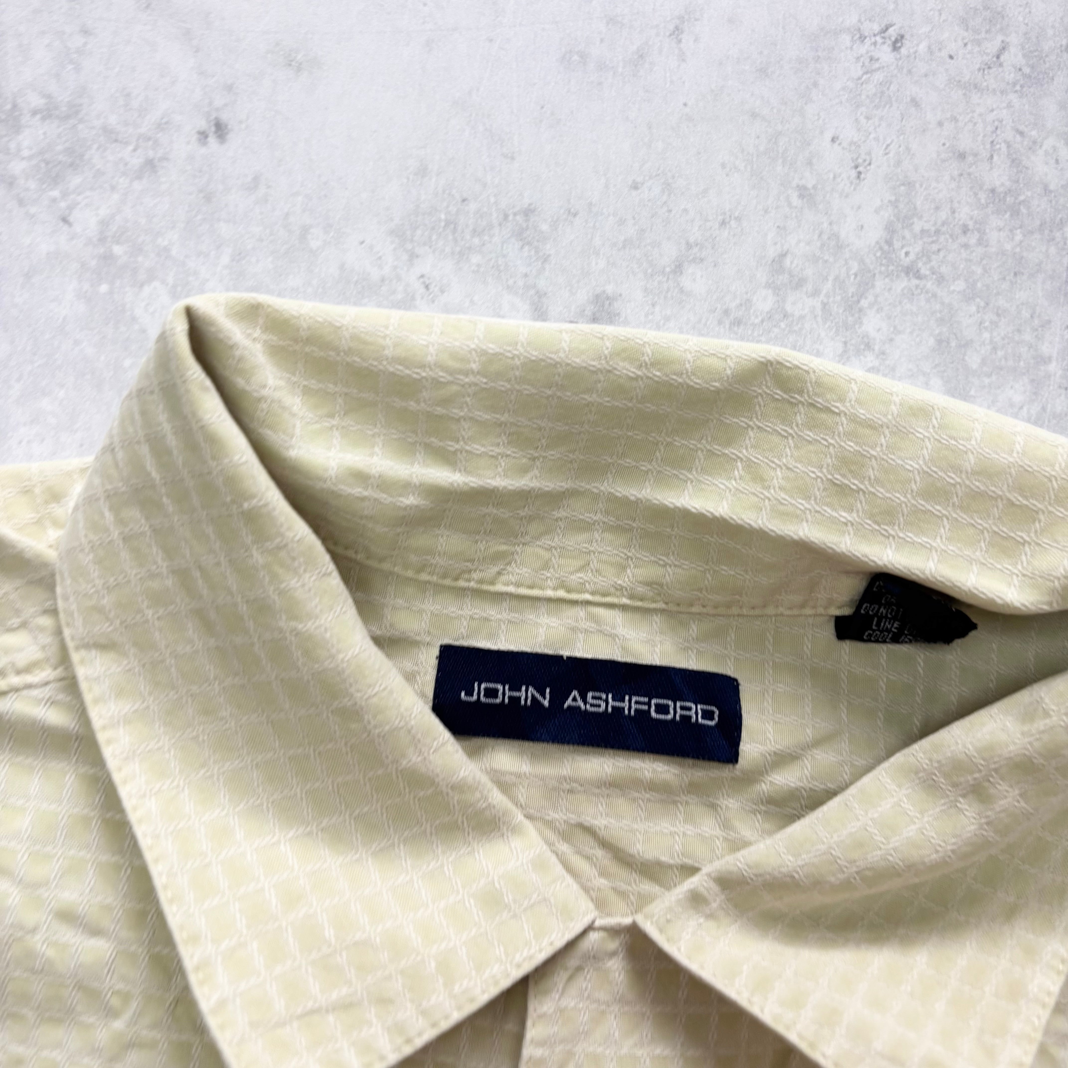 Vintage Silk Shirt Mens Medium Pale Yellow Check Short Sleeve (E)