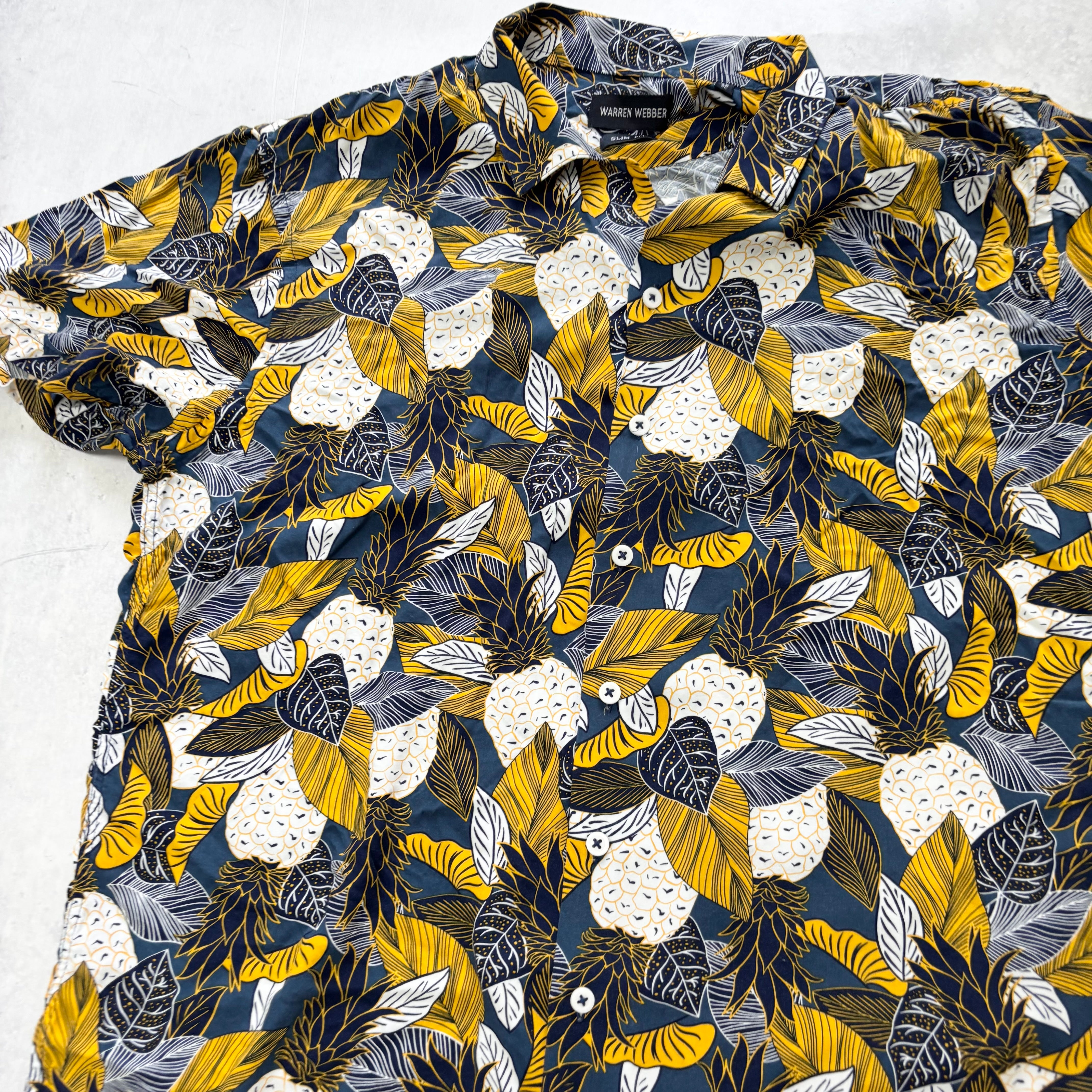 Hawaiian Shirt Mens XL Multi Floral Aloha Short Sleeve Viscose Slim Fit (E)