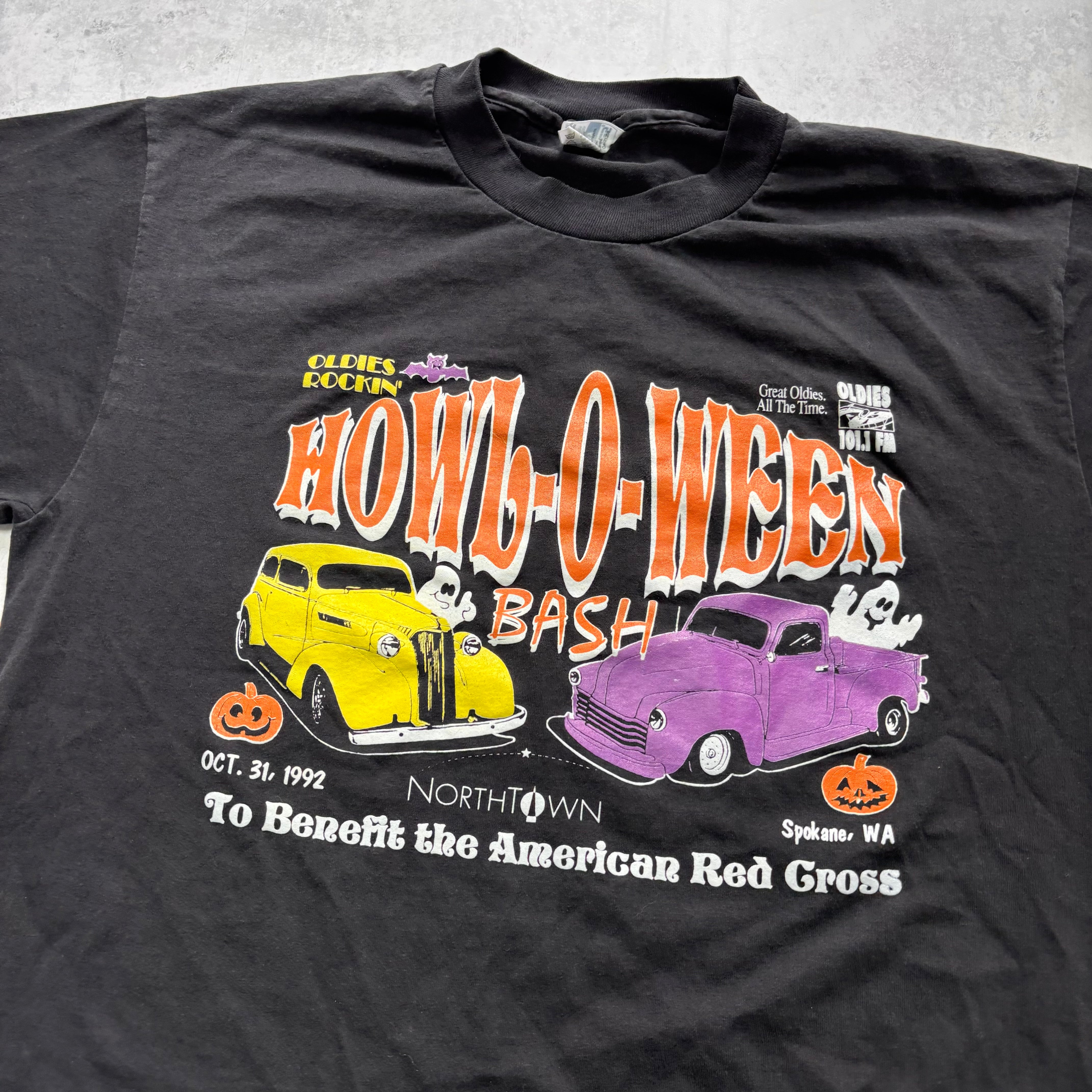 Vintage T Shirt Mens Large Black Single Stitch Graphic Print 90s USA Cars (E)