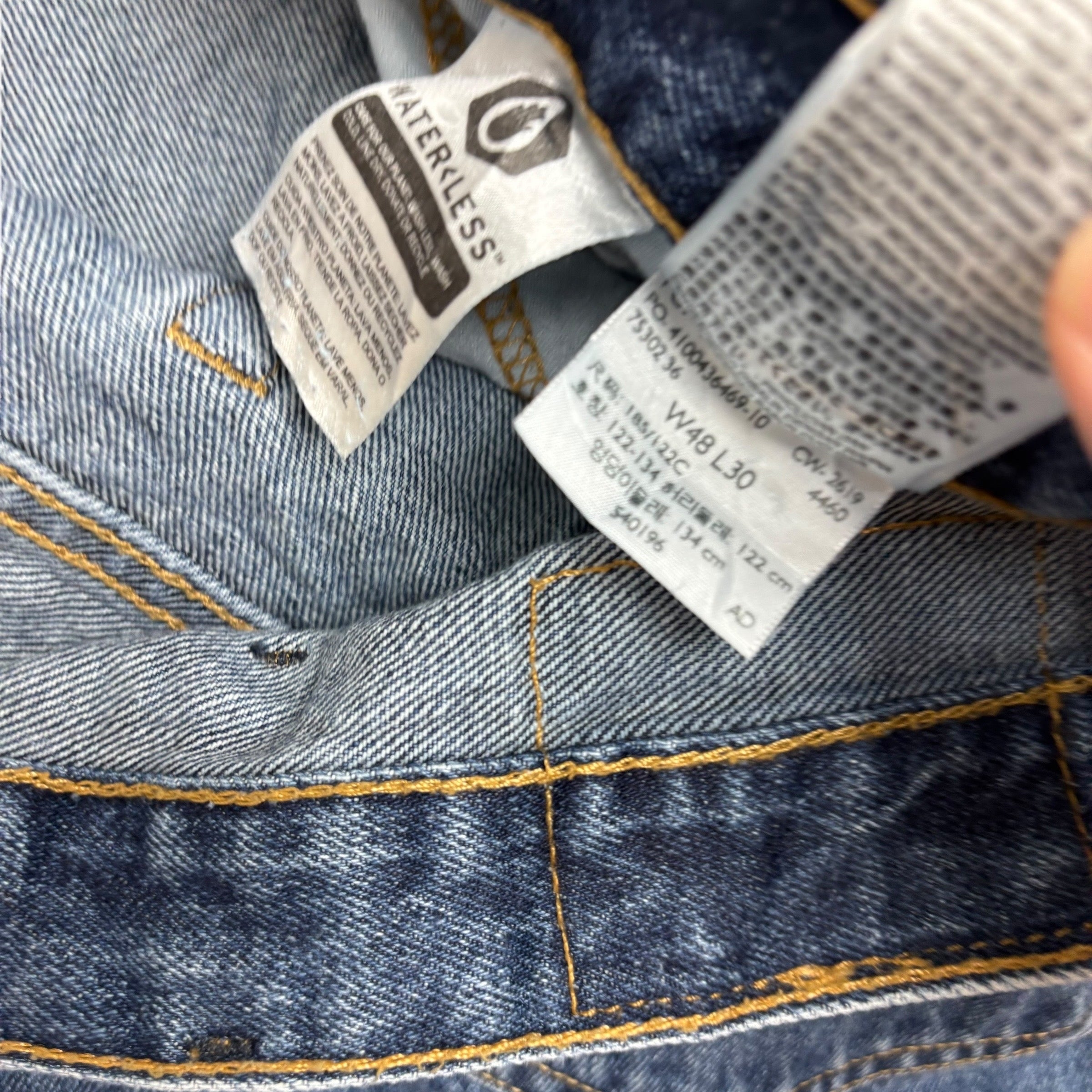 Levis 550 Jeans W48 L30 Mens Mid Blue Baggy Relaxed Straight Fit Denim (E)