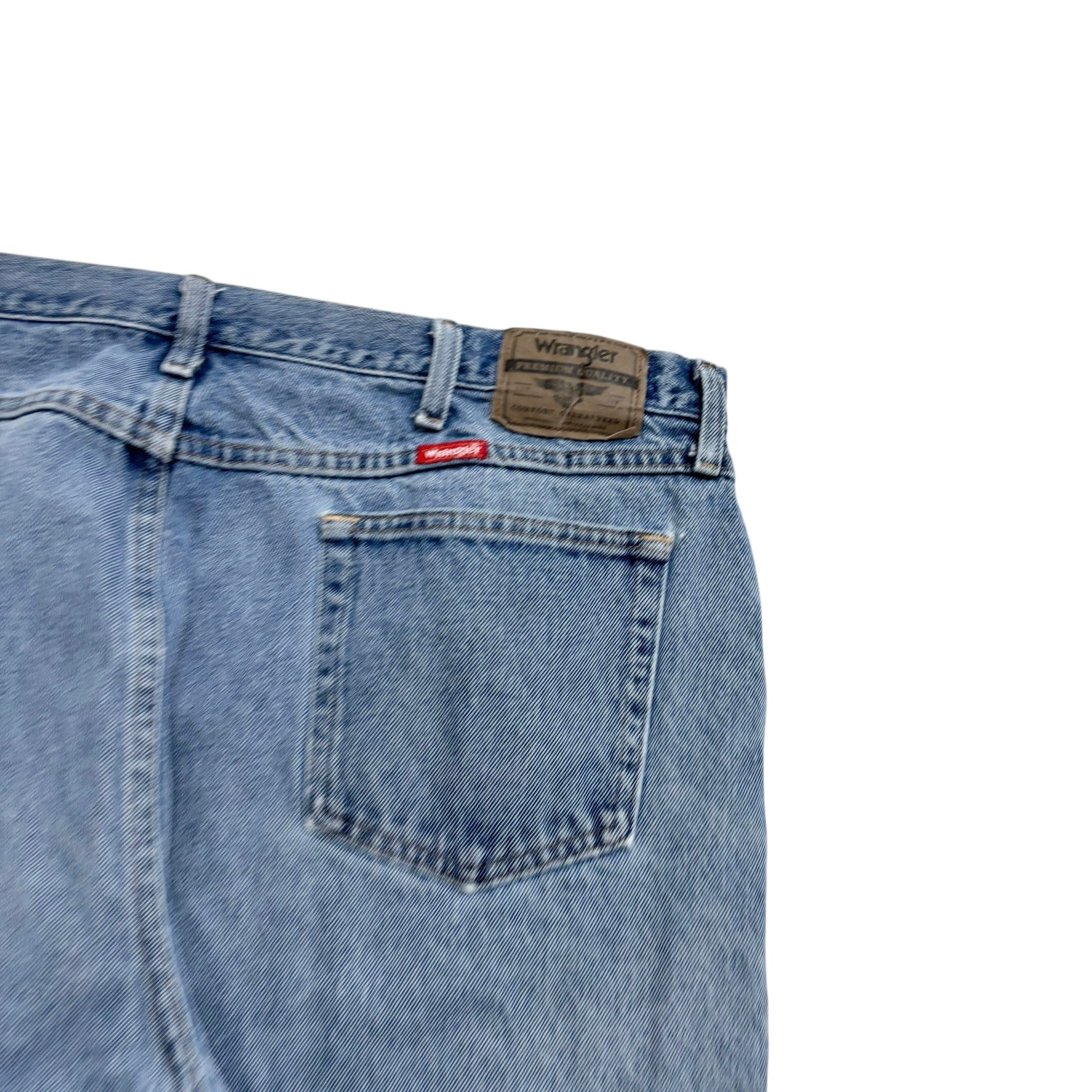 Wrangler Jeans W40 L30 Mens Light Blue Relaxed Straight Fit Denim