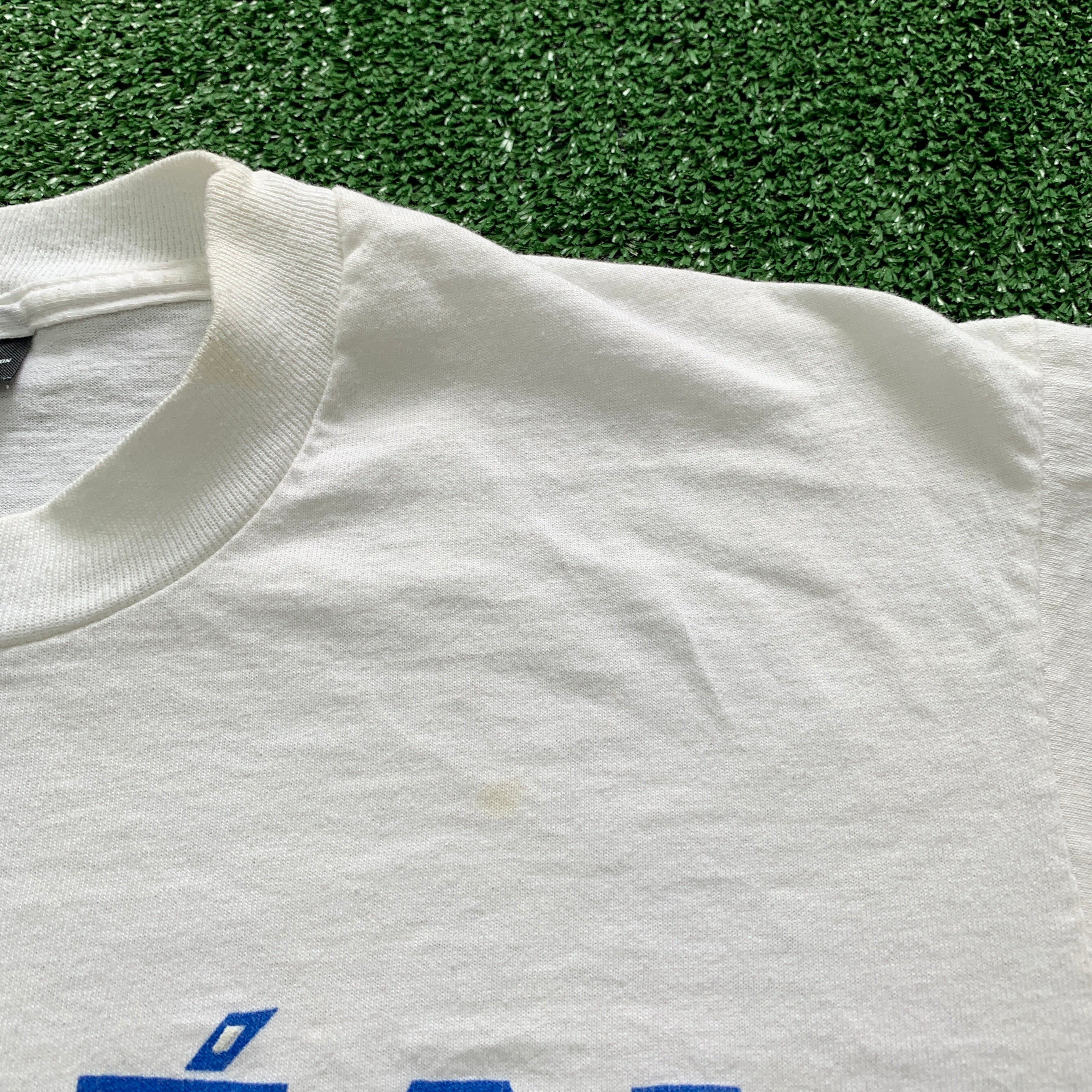 Vintage T Shirt Mens Medium White Single Stitch Graphic Print 90s Tourist