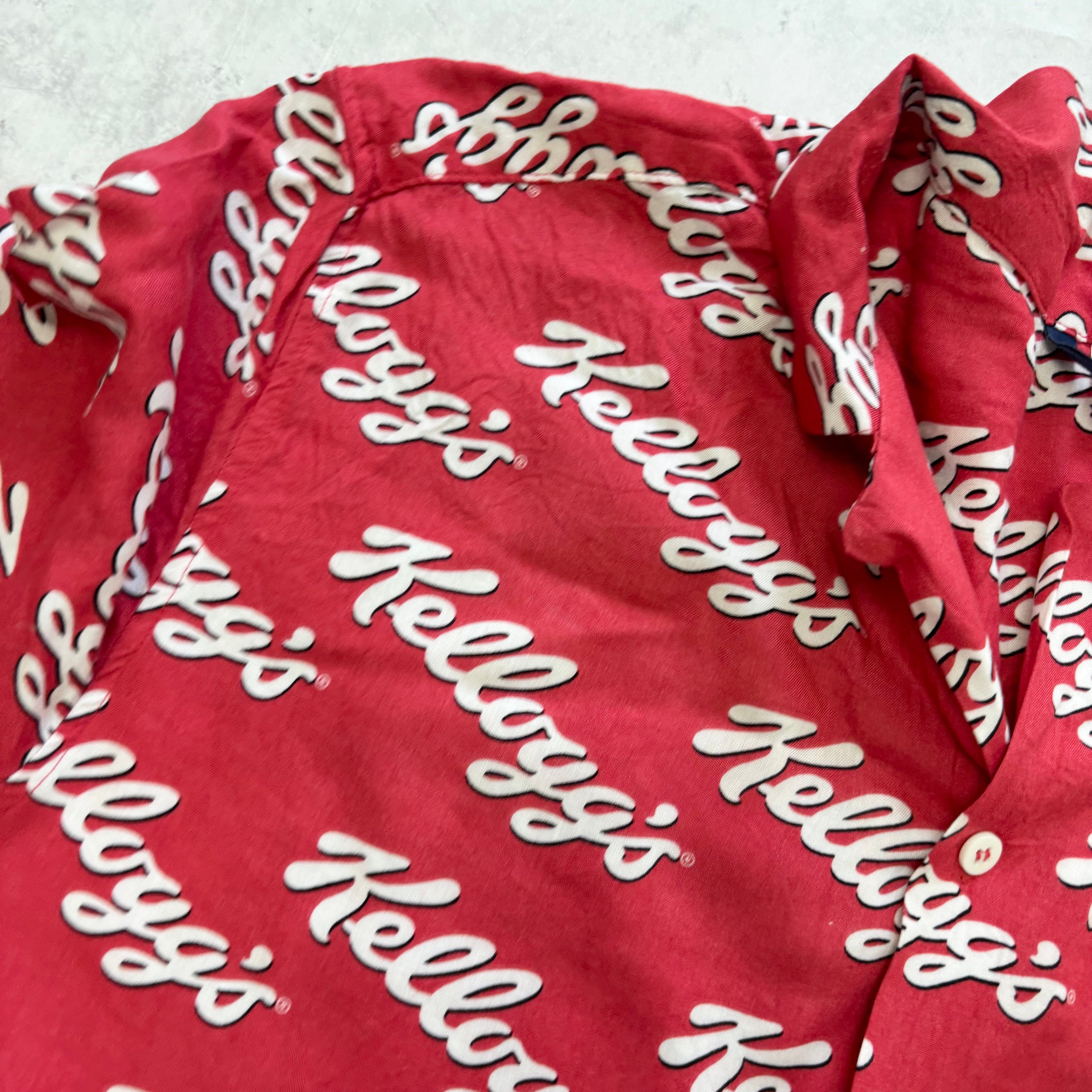 H&M Shirt Mens Large Red Short Sleeve Kelloggs  (E)