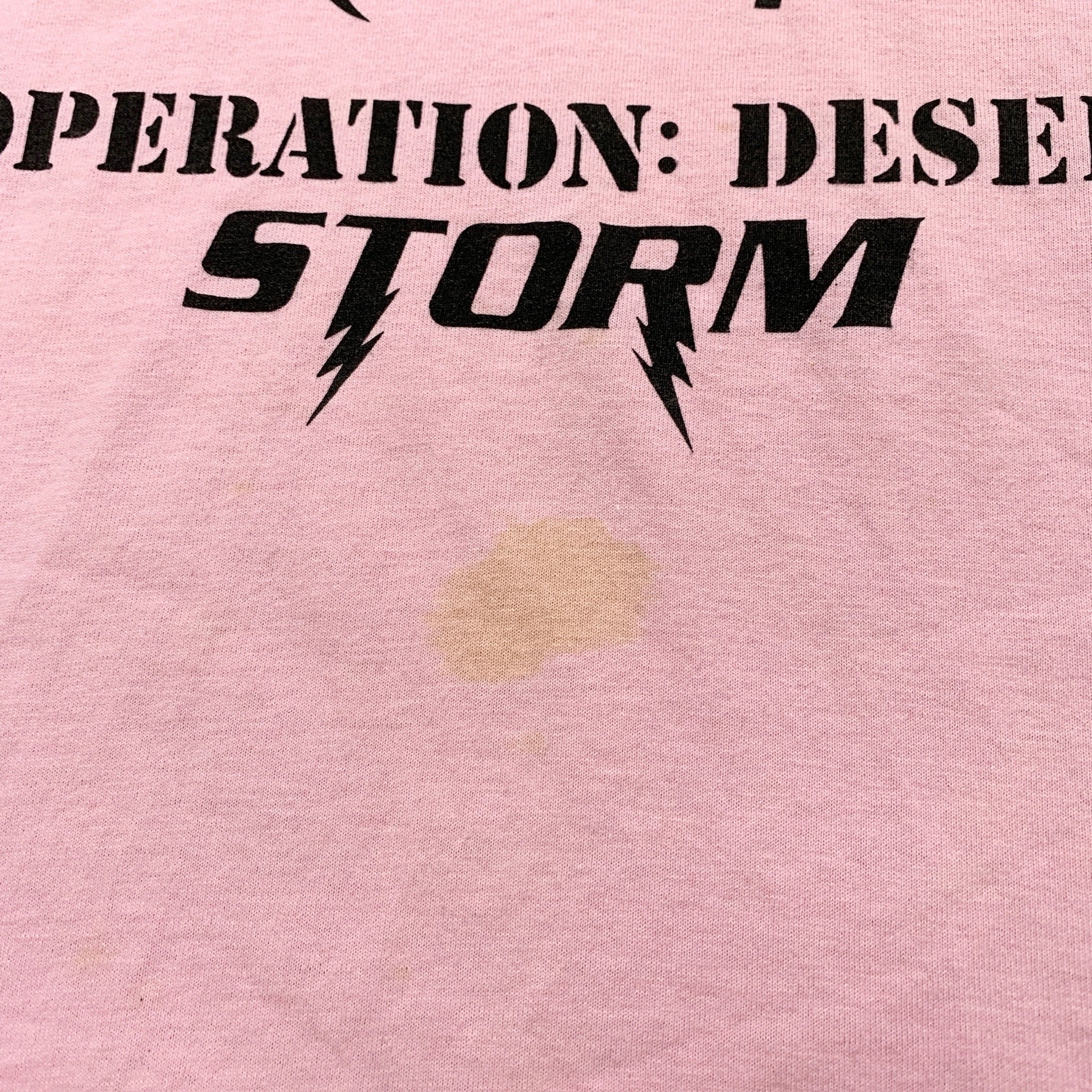 Vintage T Shirt Mens Small Pink Single Stitch Graphic Print 90s USA Desert Storm