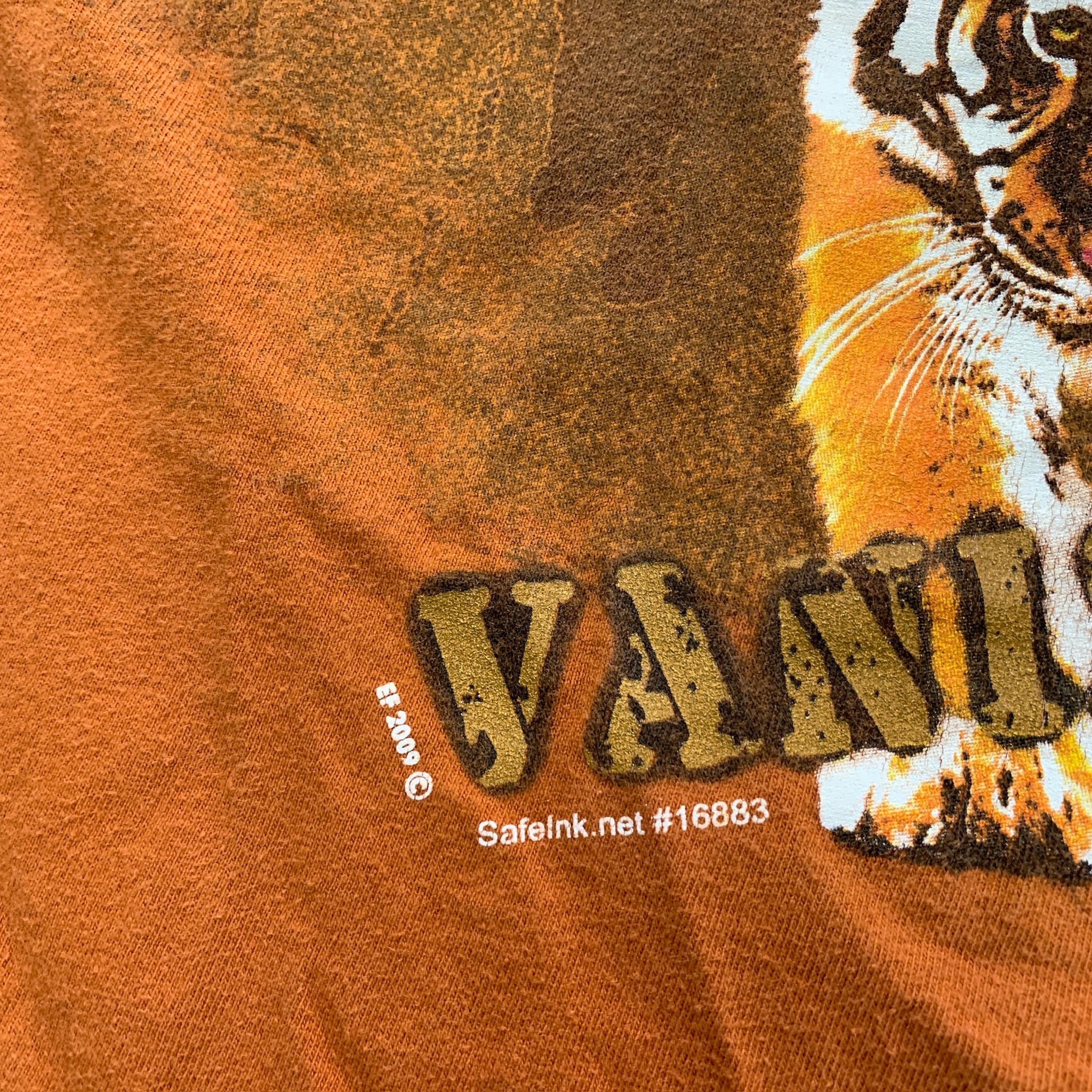 Vintage T Shirt Mens Large Orange Graphic Print Y2K USA Tourist Nature Tiger