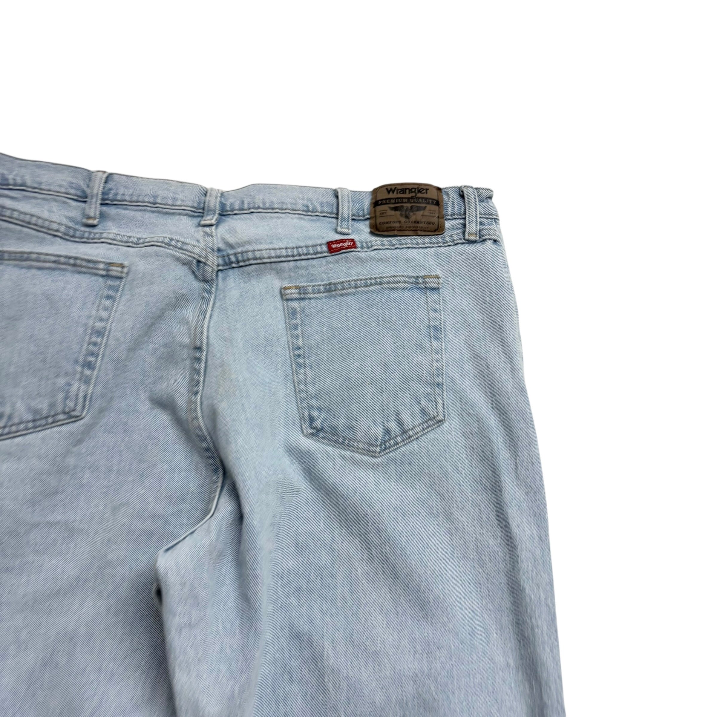 Wrangler Jeans W40 L30 Mens Light Blue Relaxed Straight Fit Stretch Denim (F)