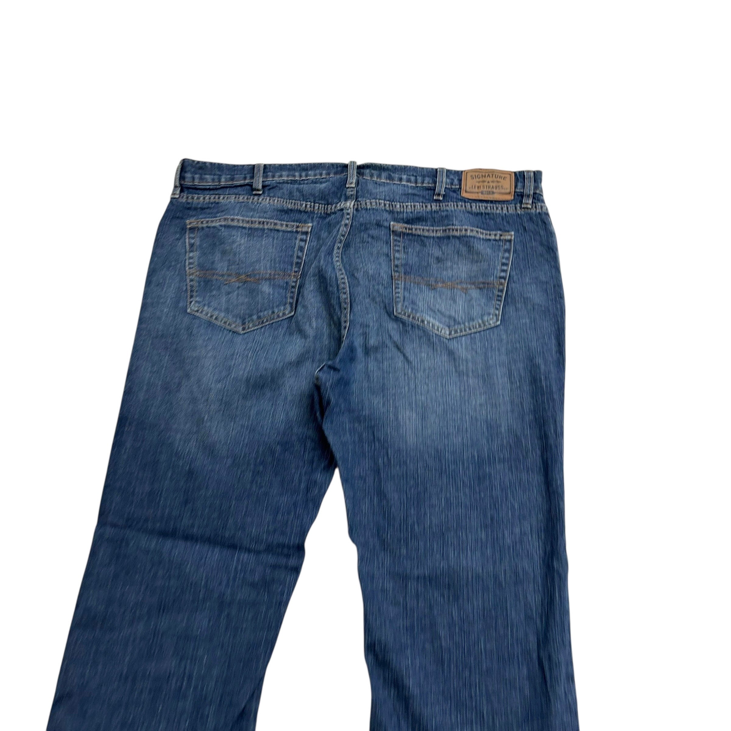 Levis Signature Jeans W44 L32 Mens Mid Blue Regular Bootcut Stretch Denim