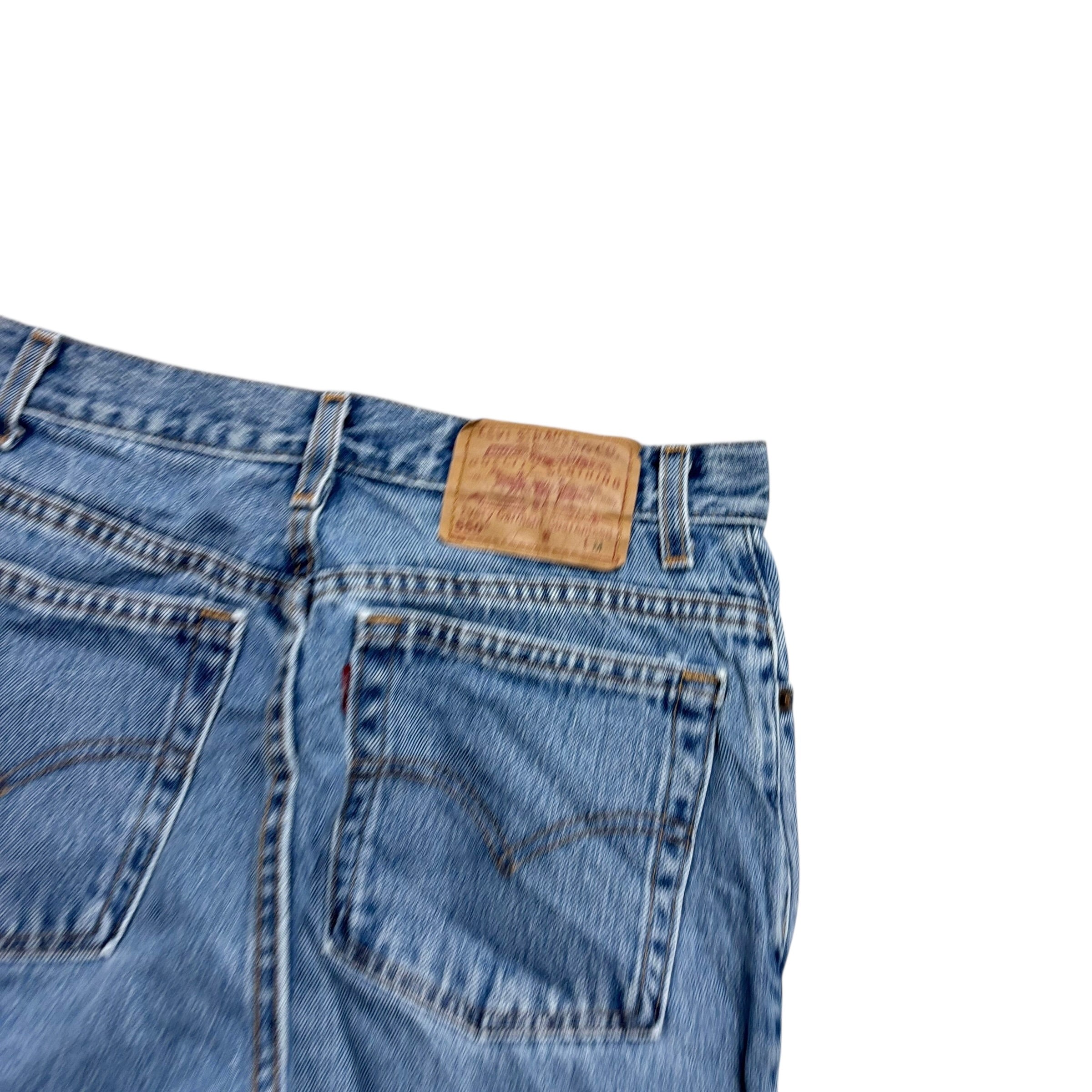 Levis 550 Jeans W28 L31 Womens Light Blue Relaxed Tapered Made In USA Vintage (F)