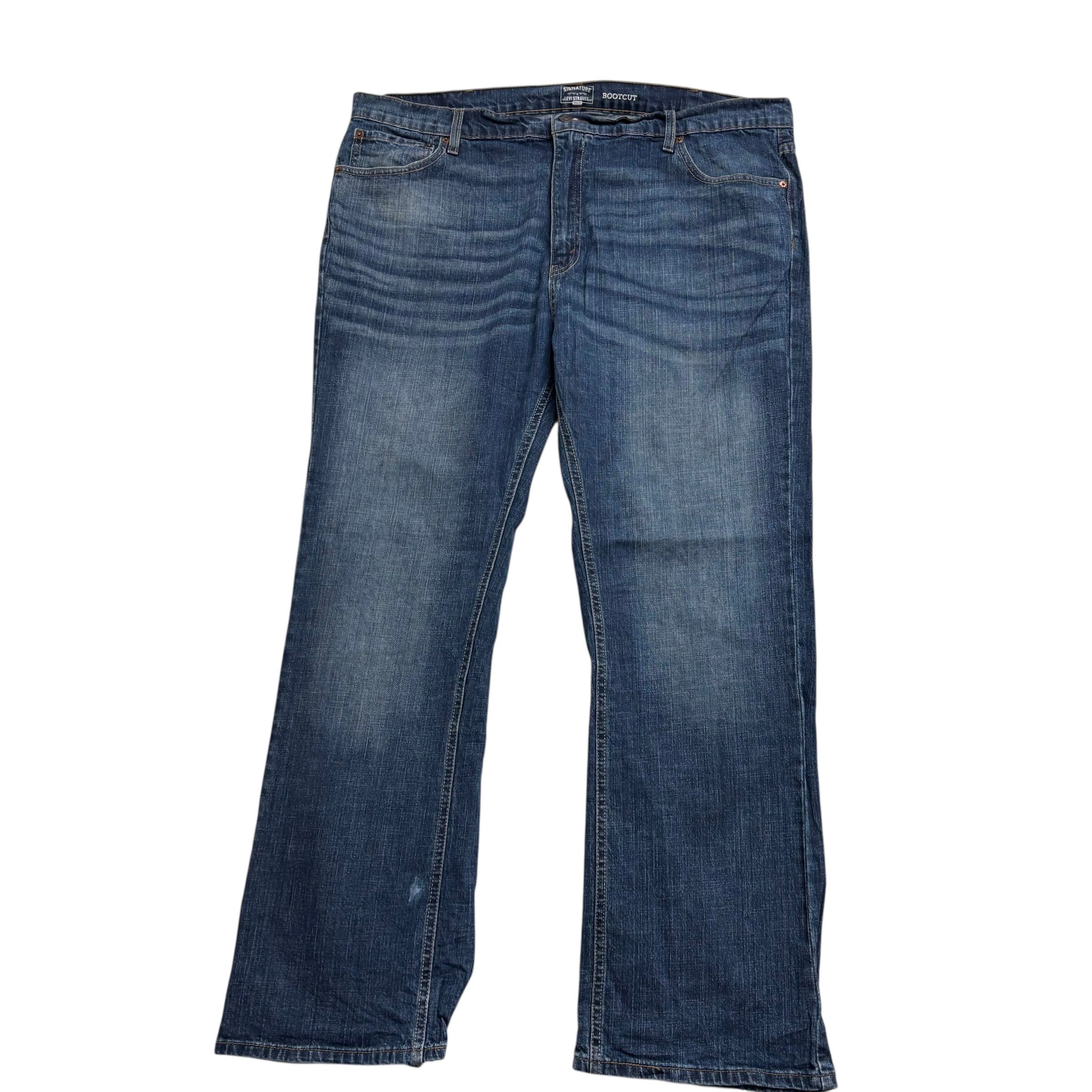 Levis Signature Jeans W44 L32 Mens Mid Blue Regular Bootcut Stretch Denim