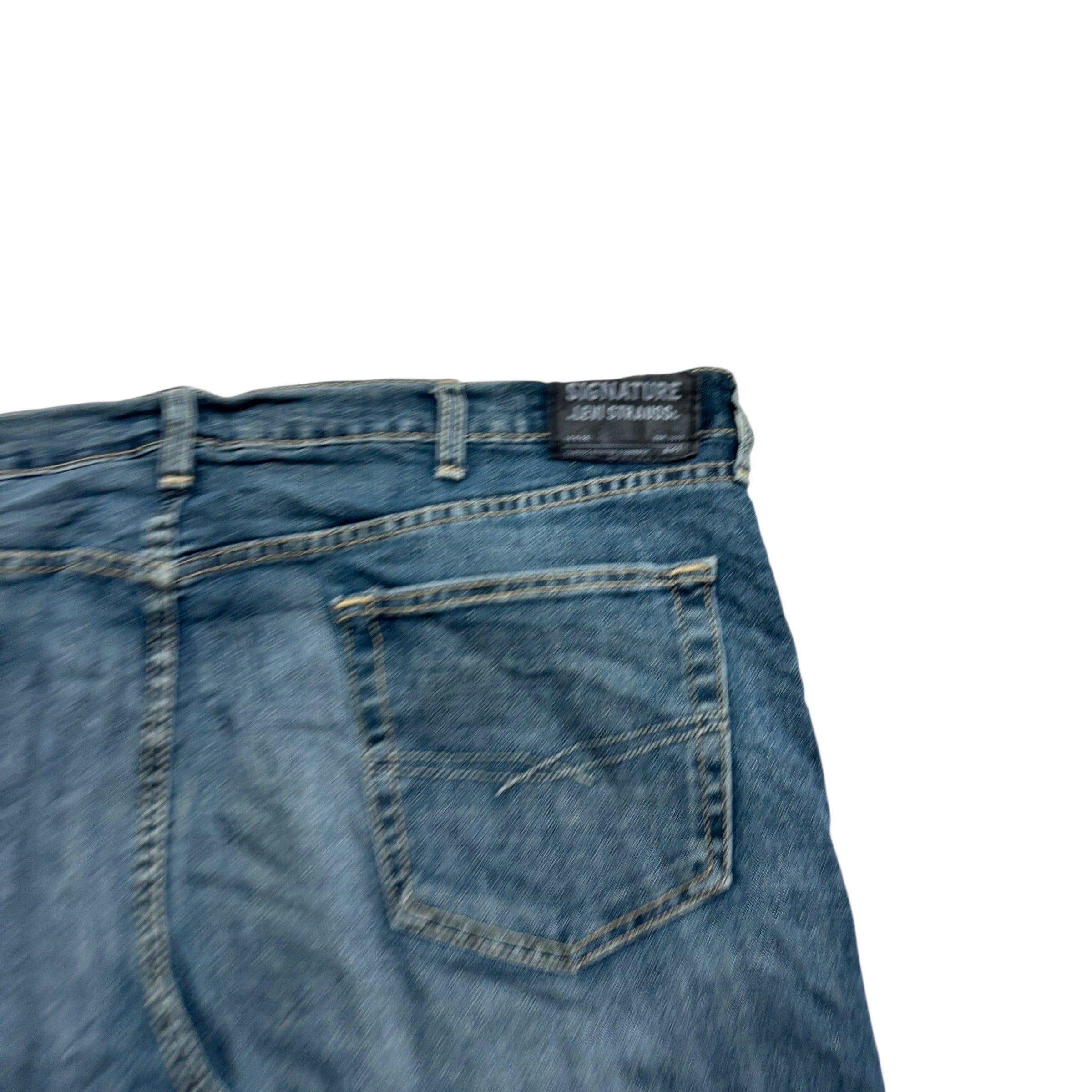 Levis Signature Jeans W44 L30 Mens Dark Blue Relaxed Straight Stretch Denim (E)