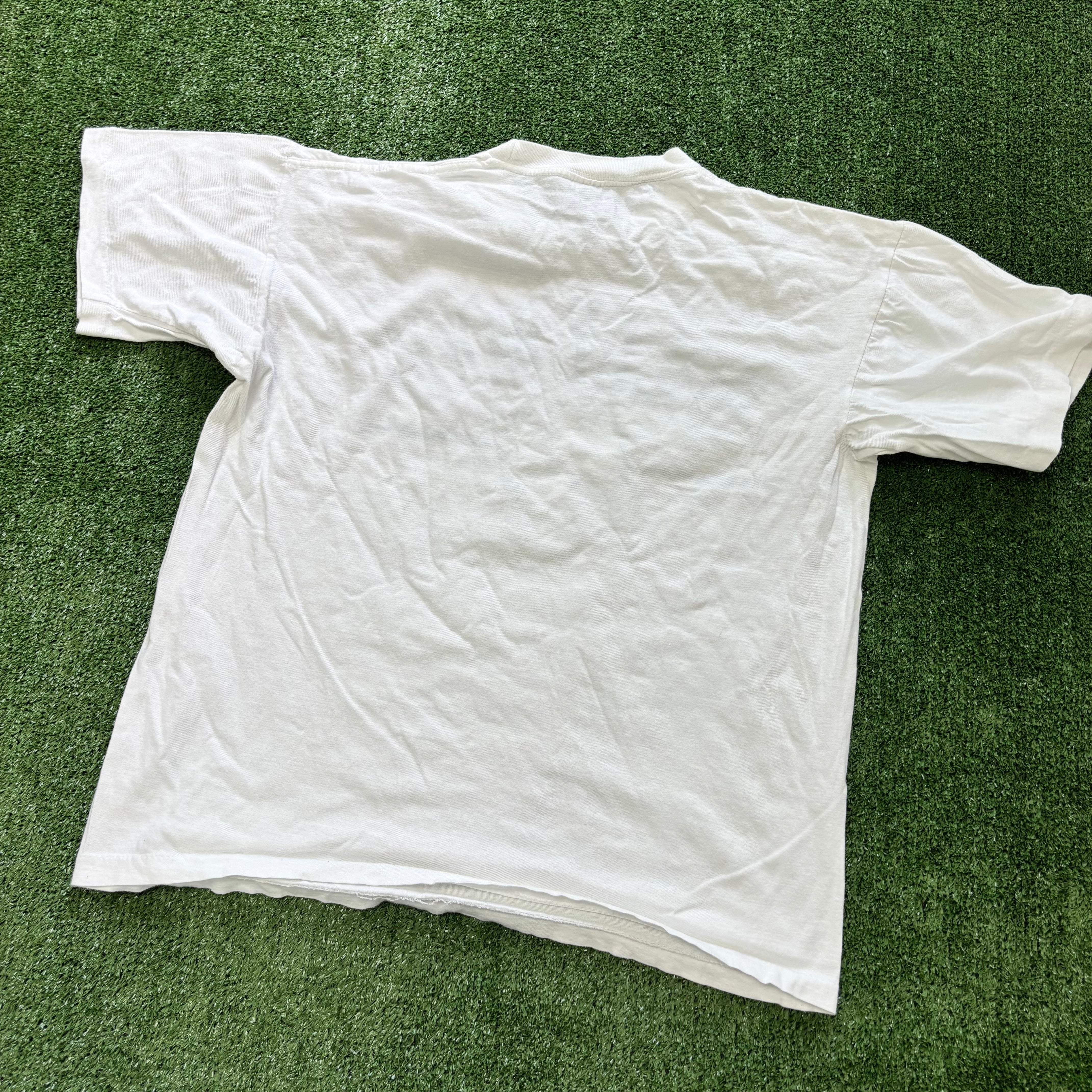 Vintage T Shirt Mens Small White Single Stitch Graphic Print 90s Tourist (E)