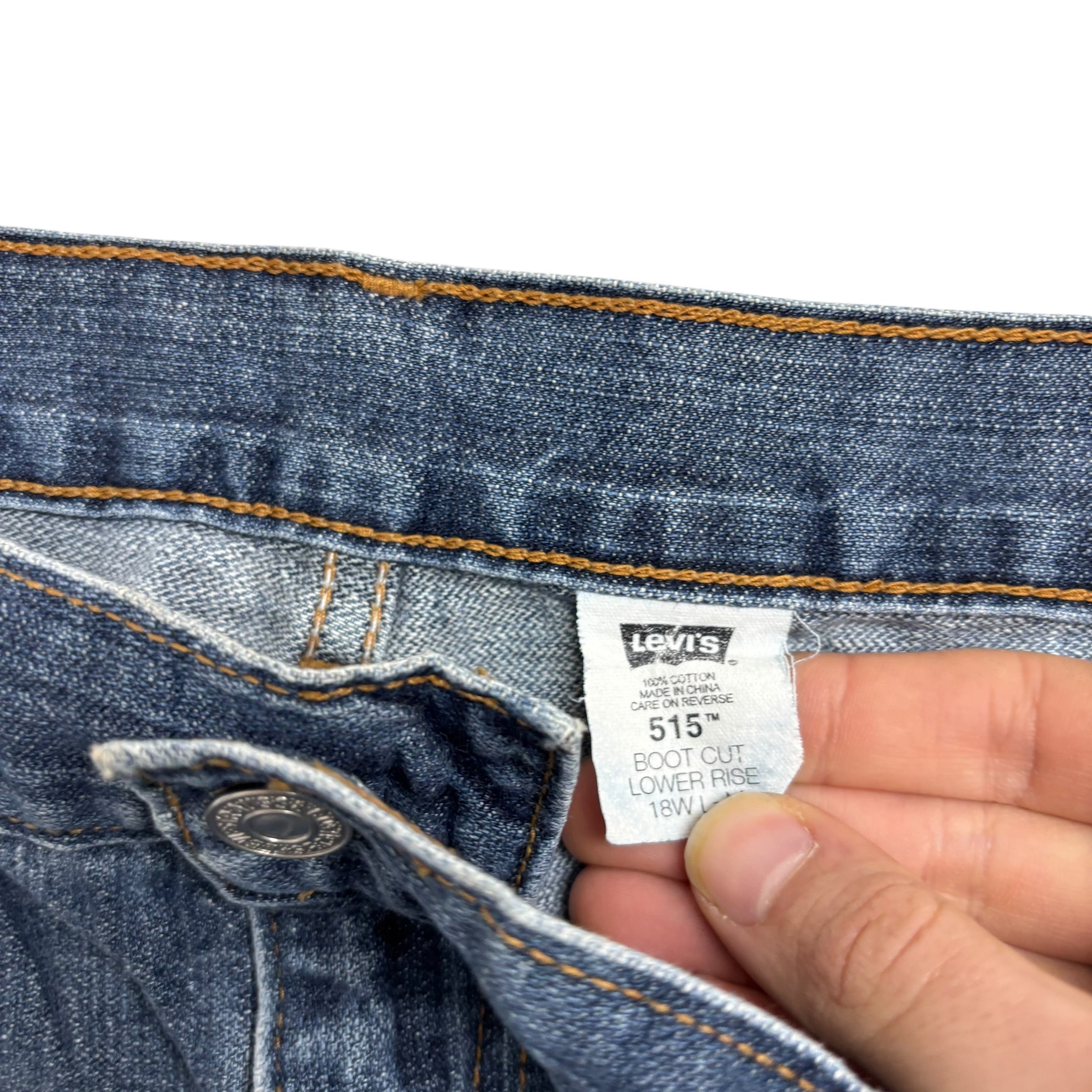 Levis 515 Jeans W38 L30 Womens Mid Blue Bootcut Fit Vintage Denim (E)