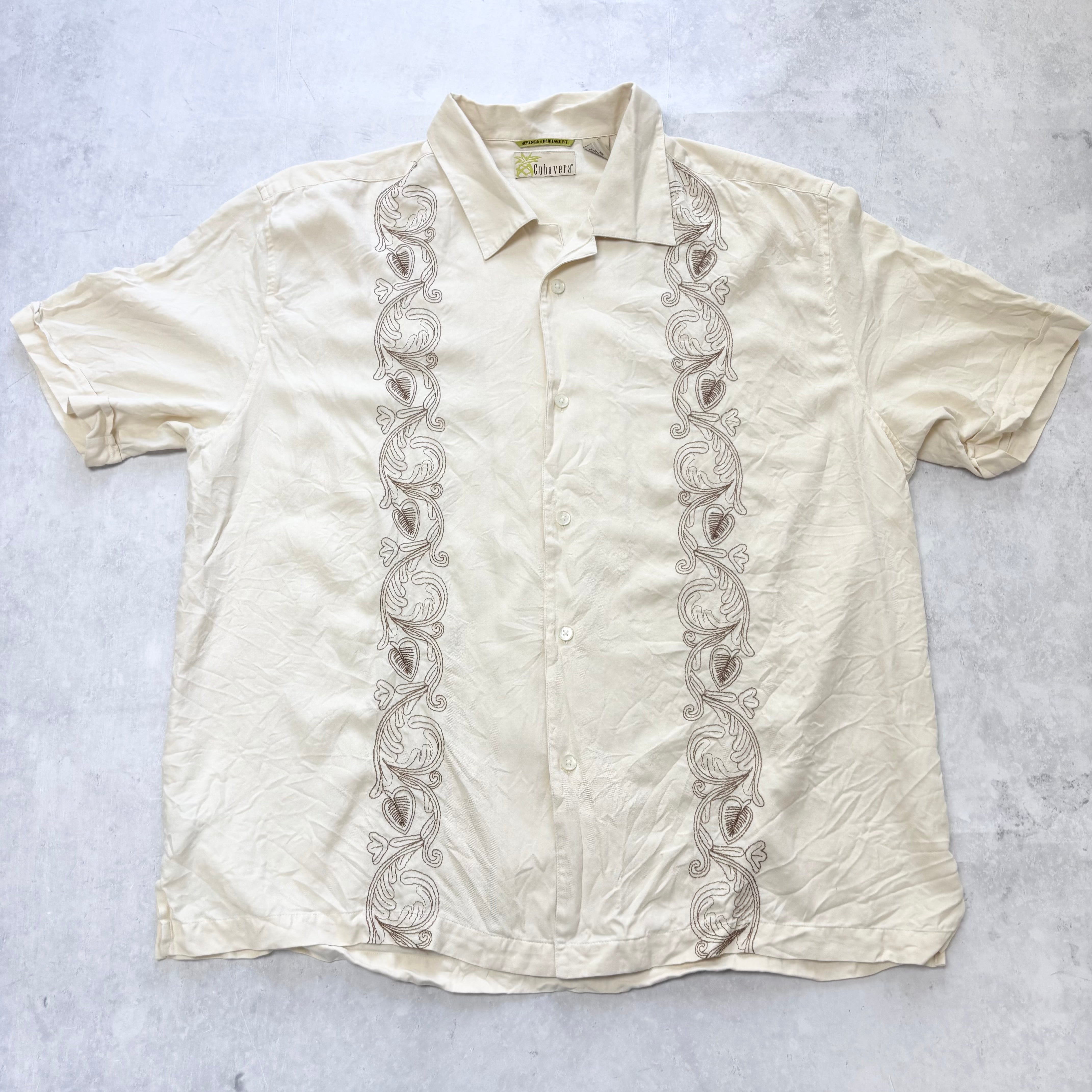 Vintage Shirt Mens XL Cream Floral Aloha Short Sleeve Silk (E)