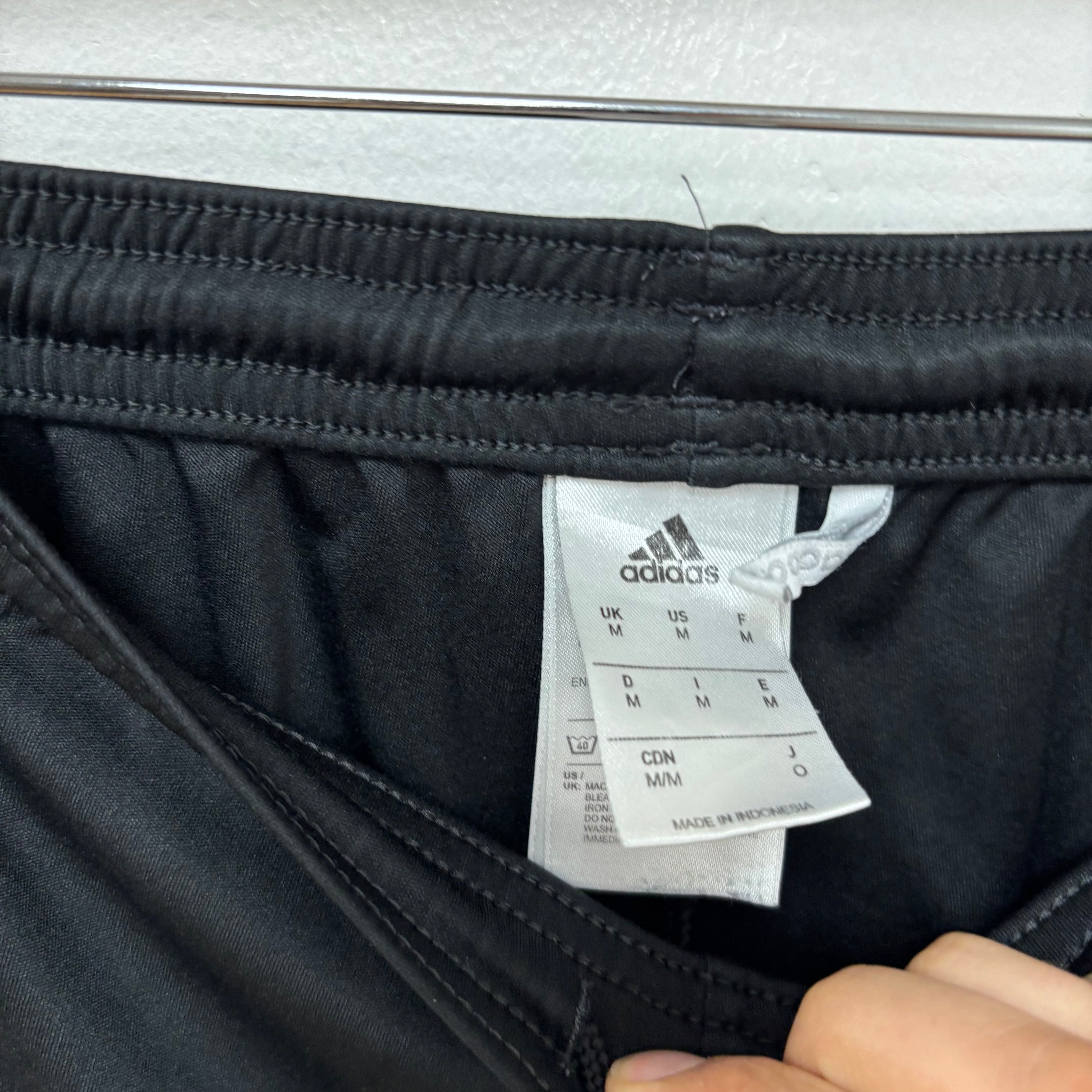 Adidas Shorts Mens Medium Black Sports Running Gym Athletic (E)