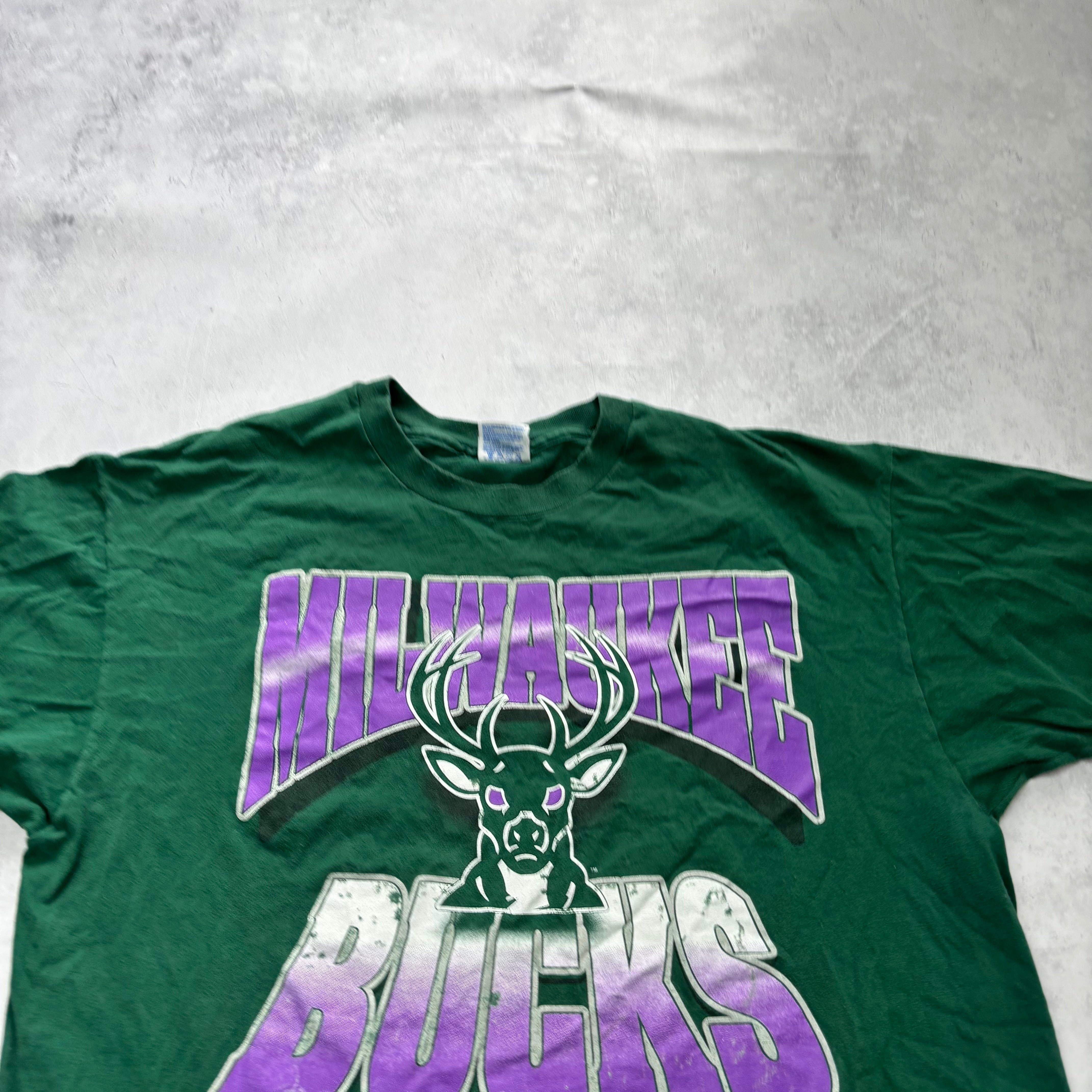 Vintage T Shirt Mens XXL Green Single Stitch Graphic Print 90s Basketball