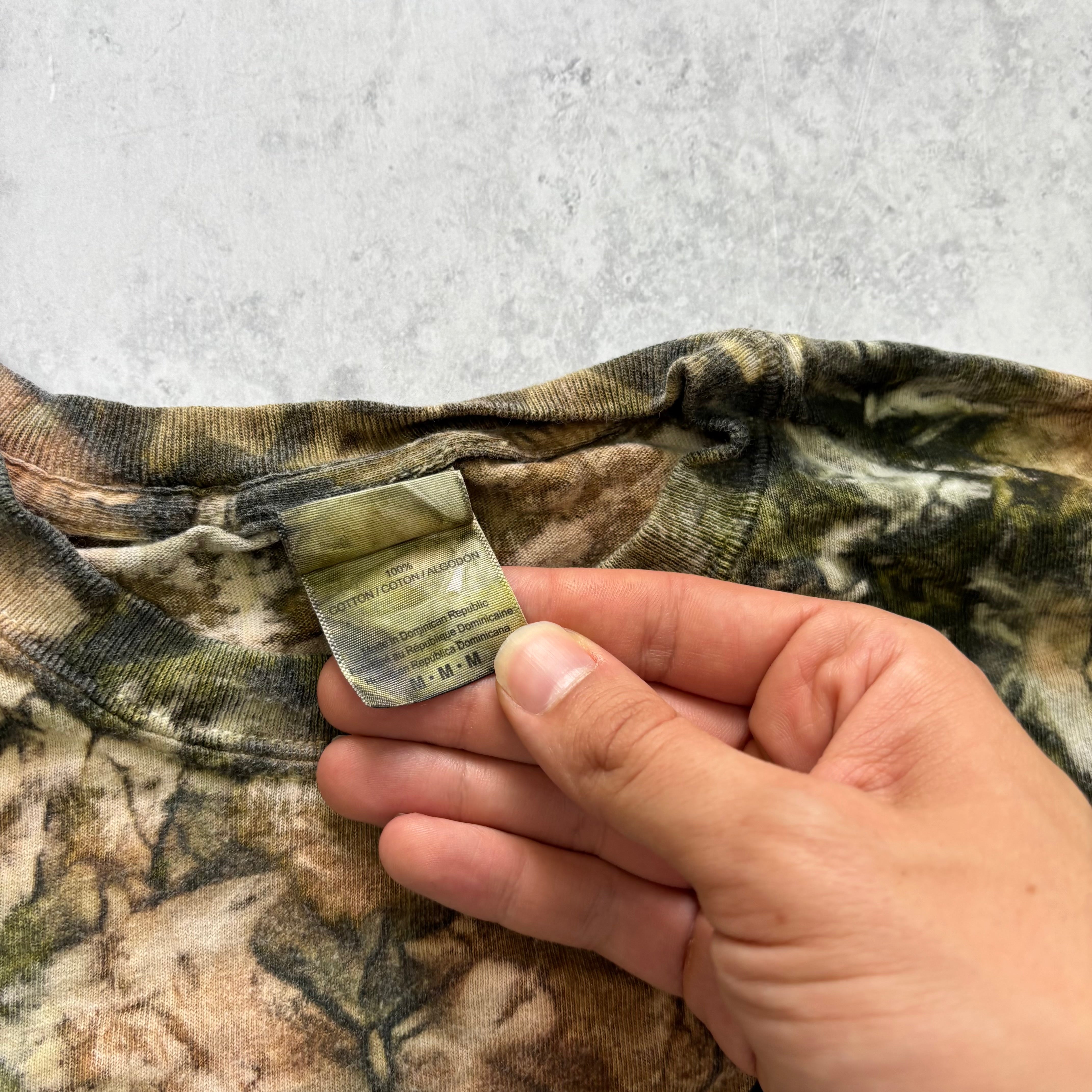 RealTree T Shirt Mens Medium Camo Y2K Hunting Cotton (E)