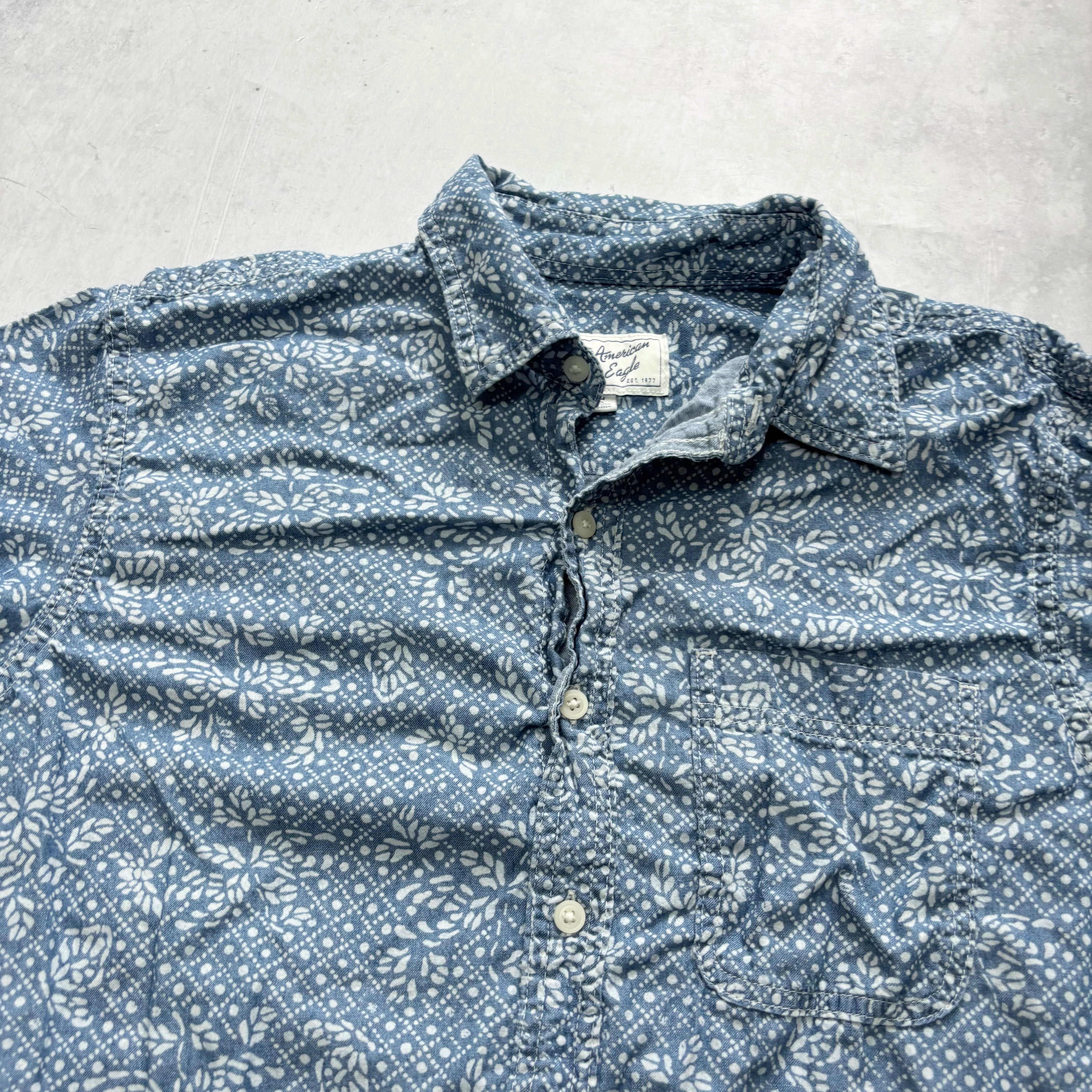American Eagle Hawaiian Shirt Mens Medium Blue Aloha Short Sleeve Cotton (E)