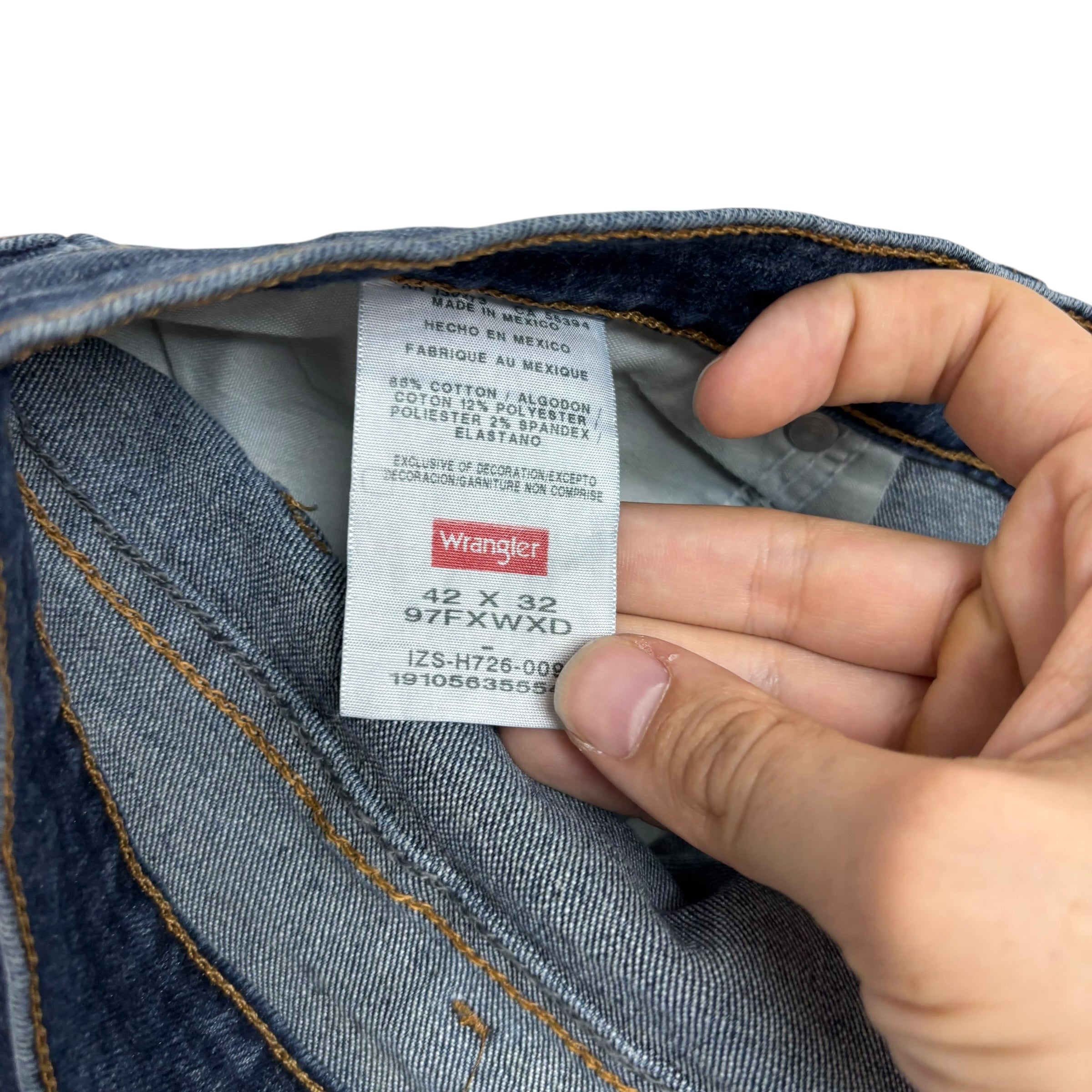 Wrangler Jeans W42 L32 Mens Dark Blue Relaxed Straight Fit Stretch Denim (E)