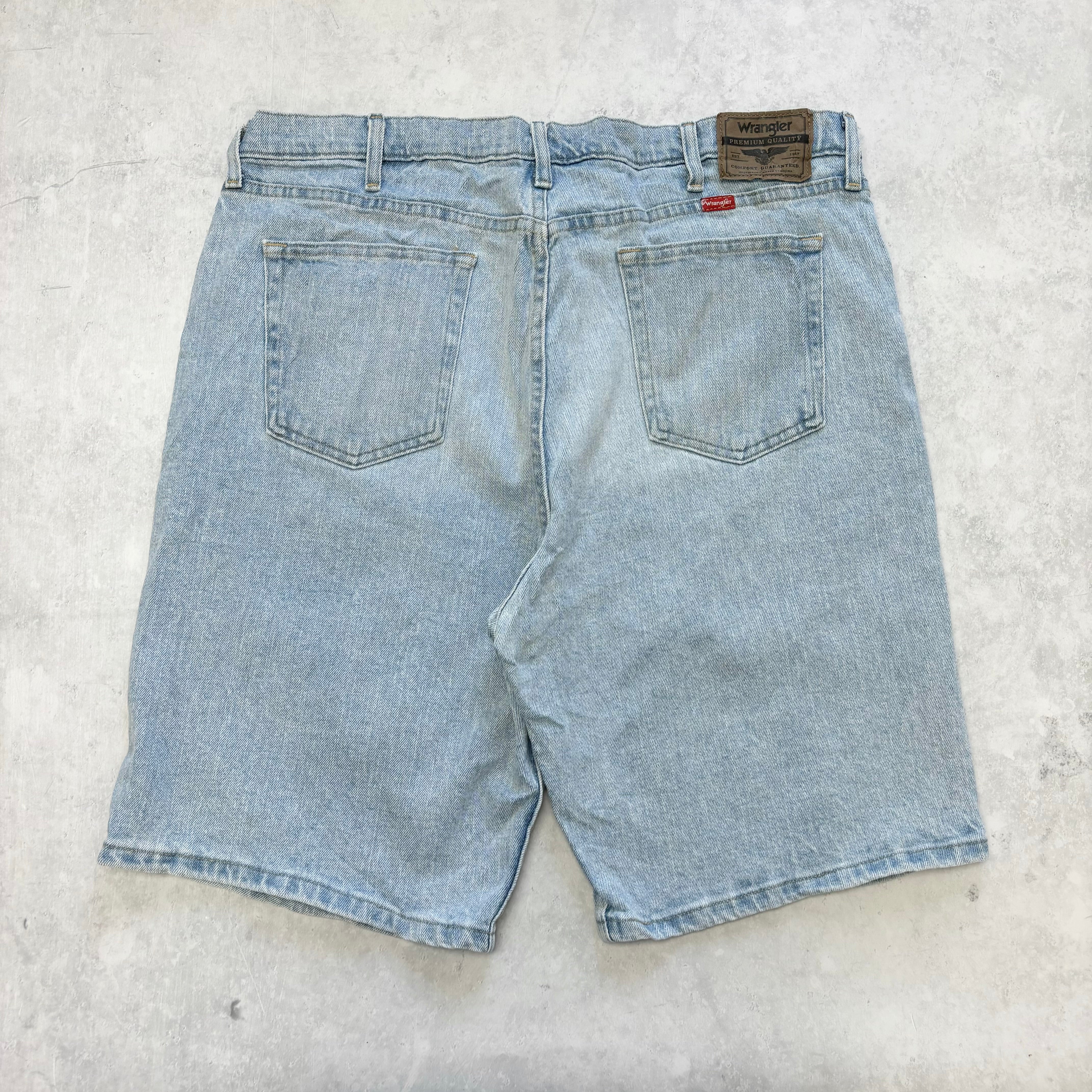 Vintage Wrangler Jorts W38 Mens Denim Shorts Light Blue Baggy Relaxed Fit