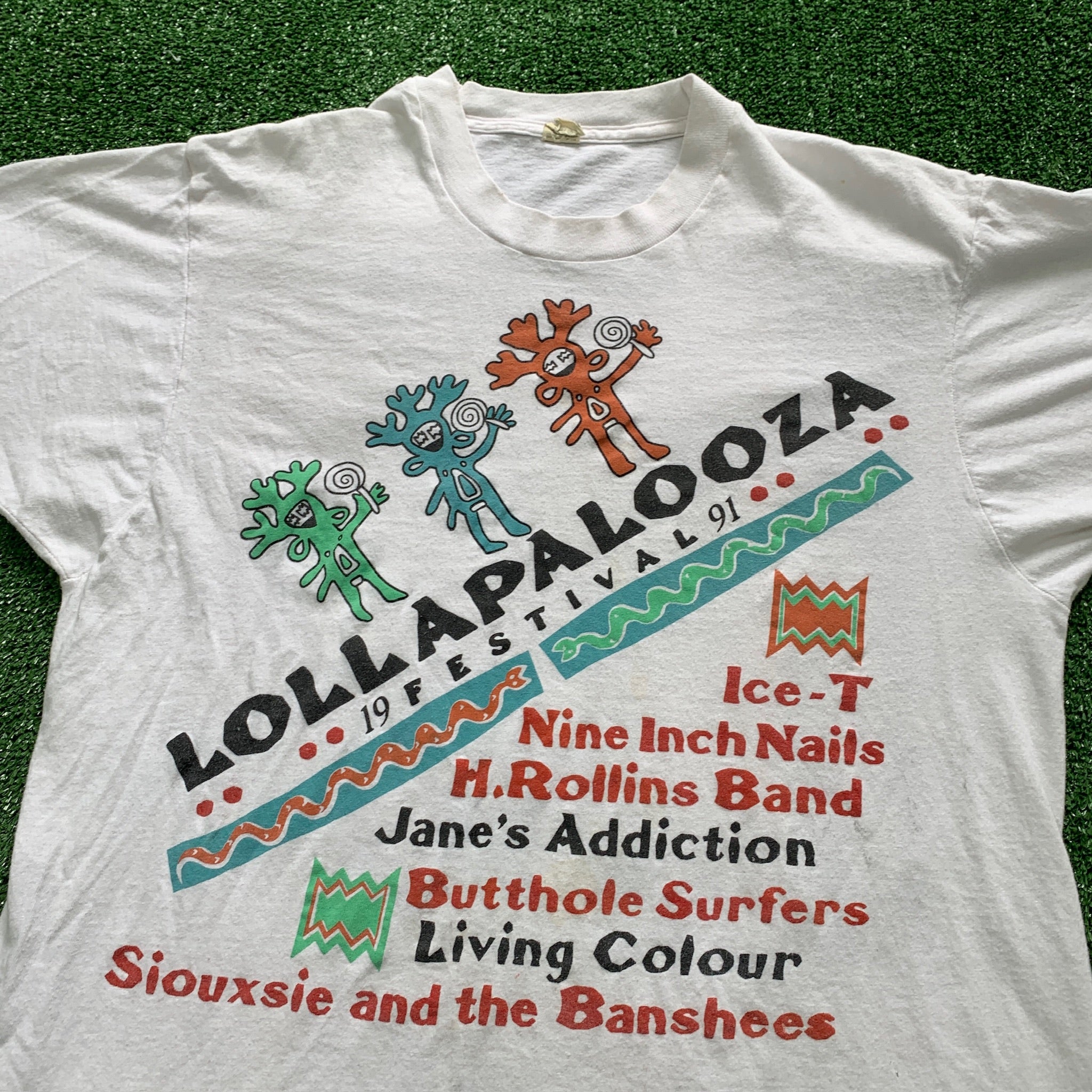 Vintage T Shirt Mens Medium White Single Stitch 1991 Lollapalooza Festival