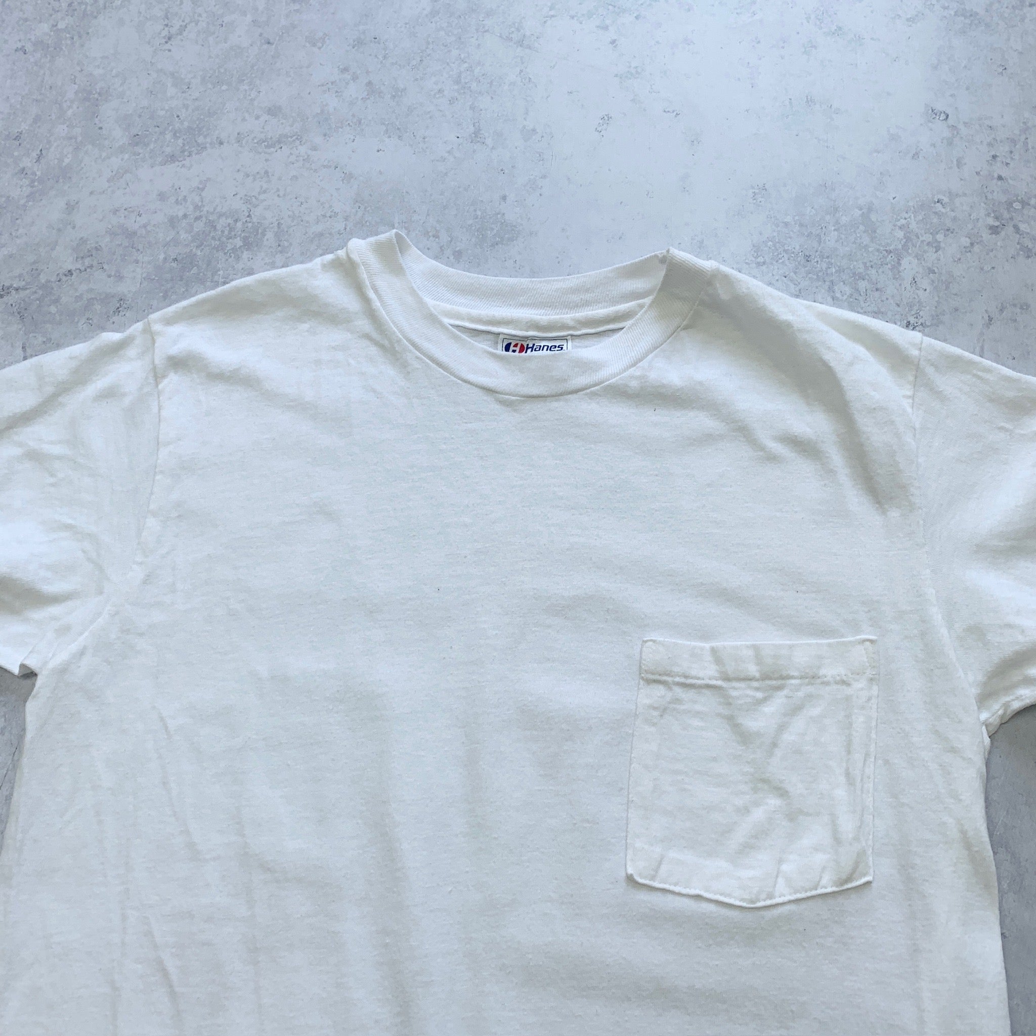 Vintage T Shirt Mens Medium White Single Stitch Blank Plain Pocket Hanes Beefy