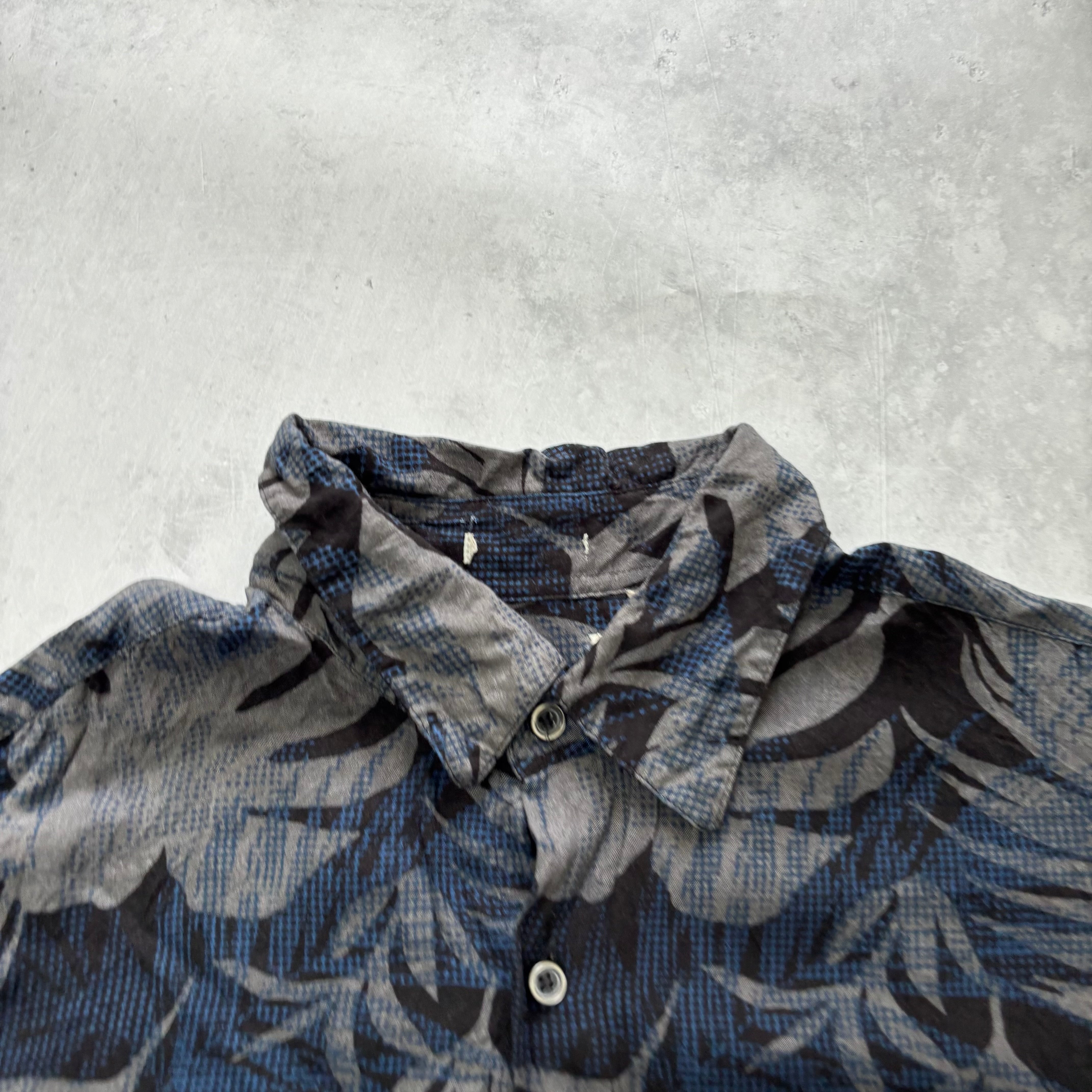 Hawaiian Shirt Mens XL Grey Floral Aloha Short Sleeve (E)