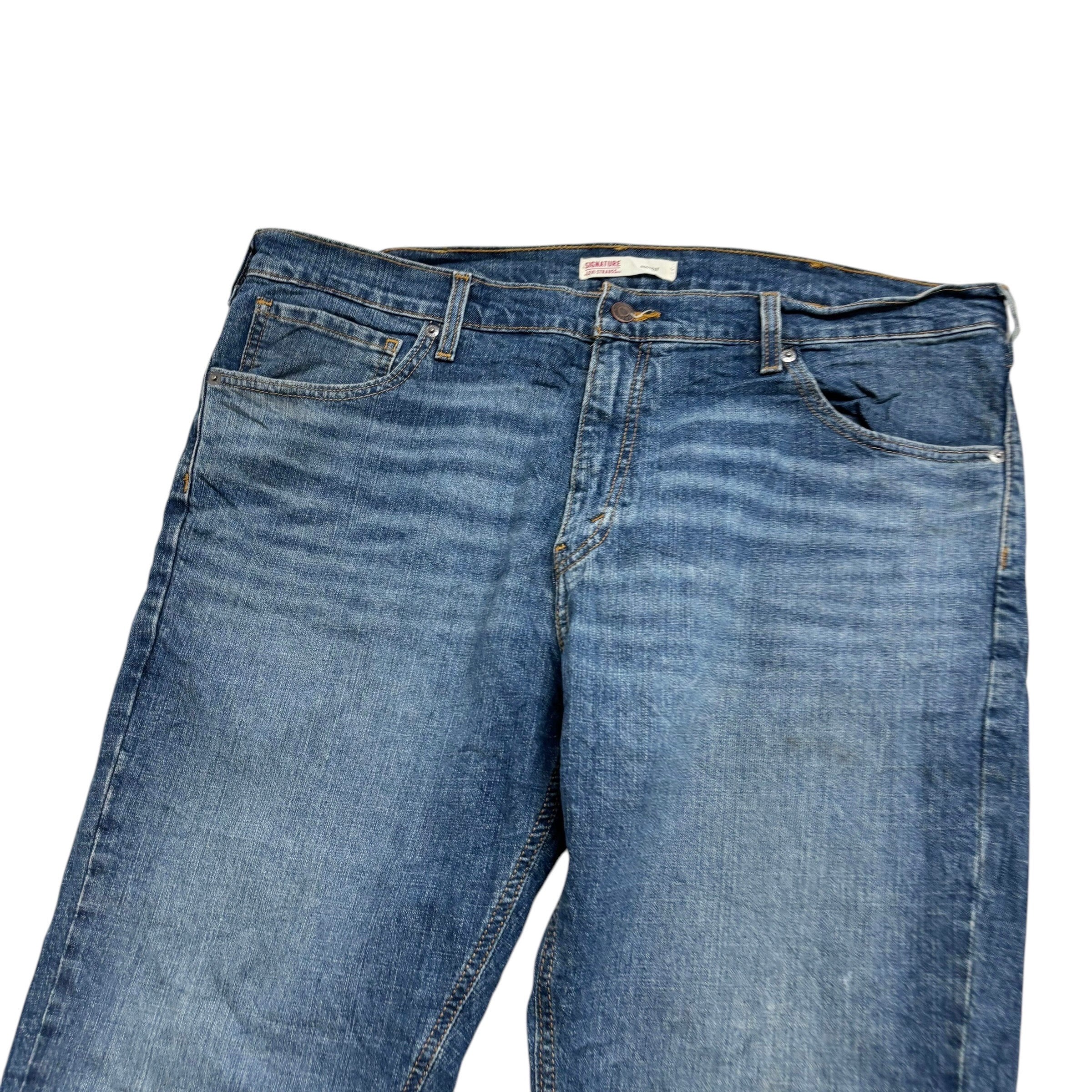 Levis Signature Jeans W38 L30 Mens Mid Blue Regular Bootcut Fit Stretch