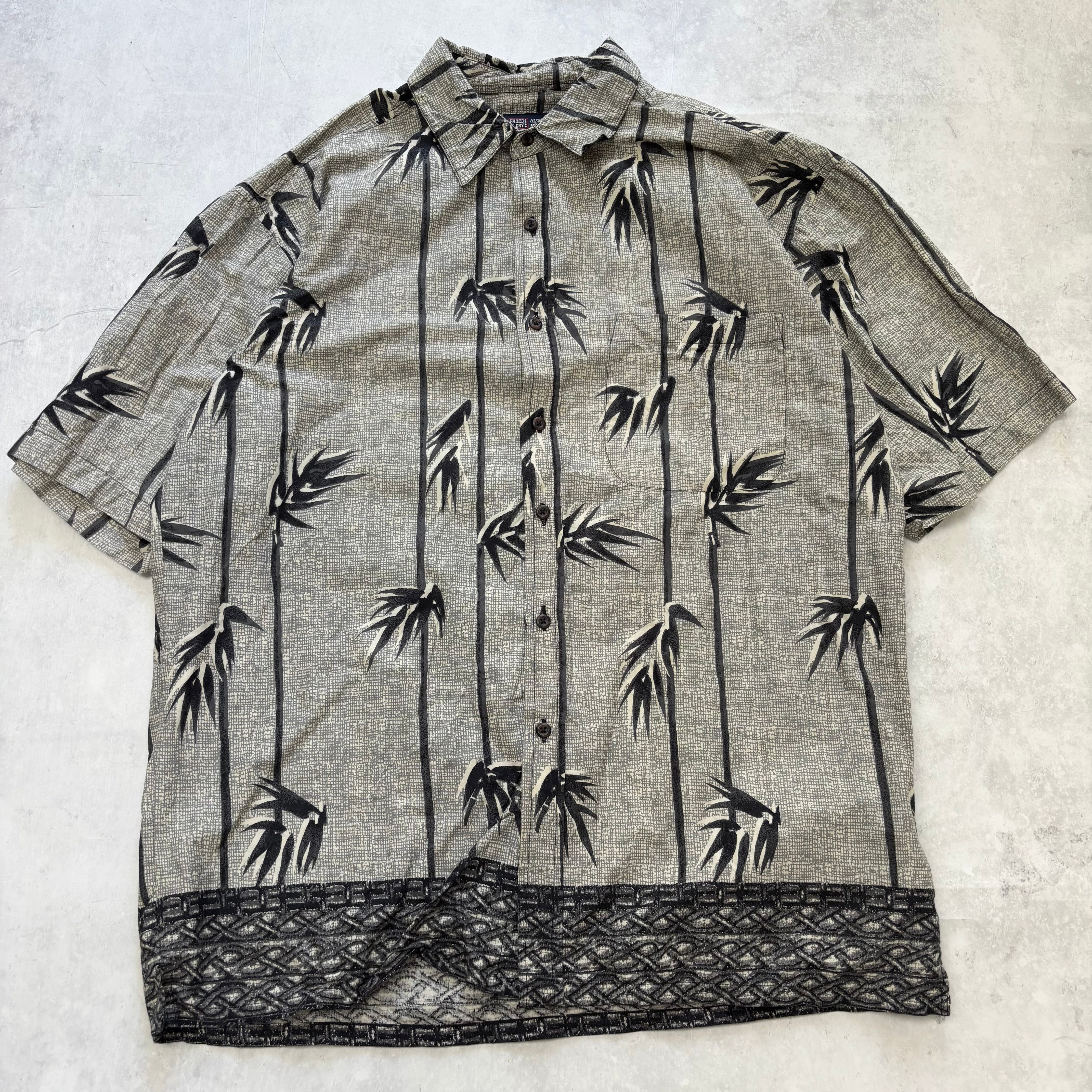 Vintage Hawaiian Shirt Mens Medium Grey Floral Aloha Short Sleeve Cotton (E)