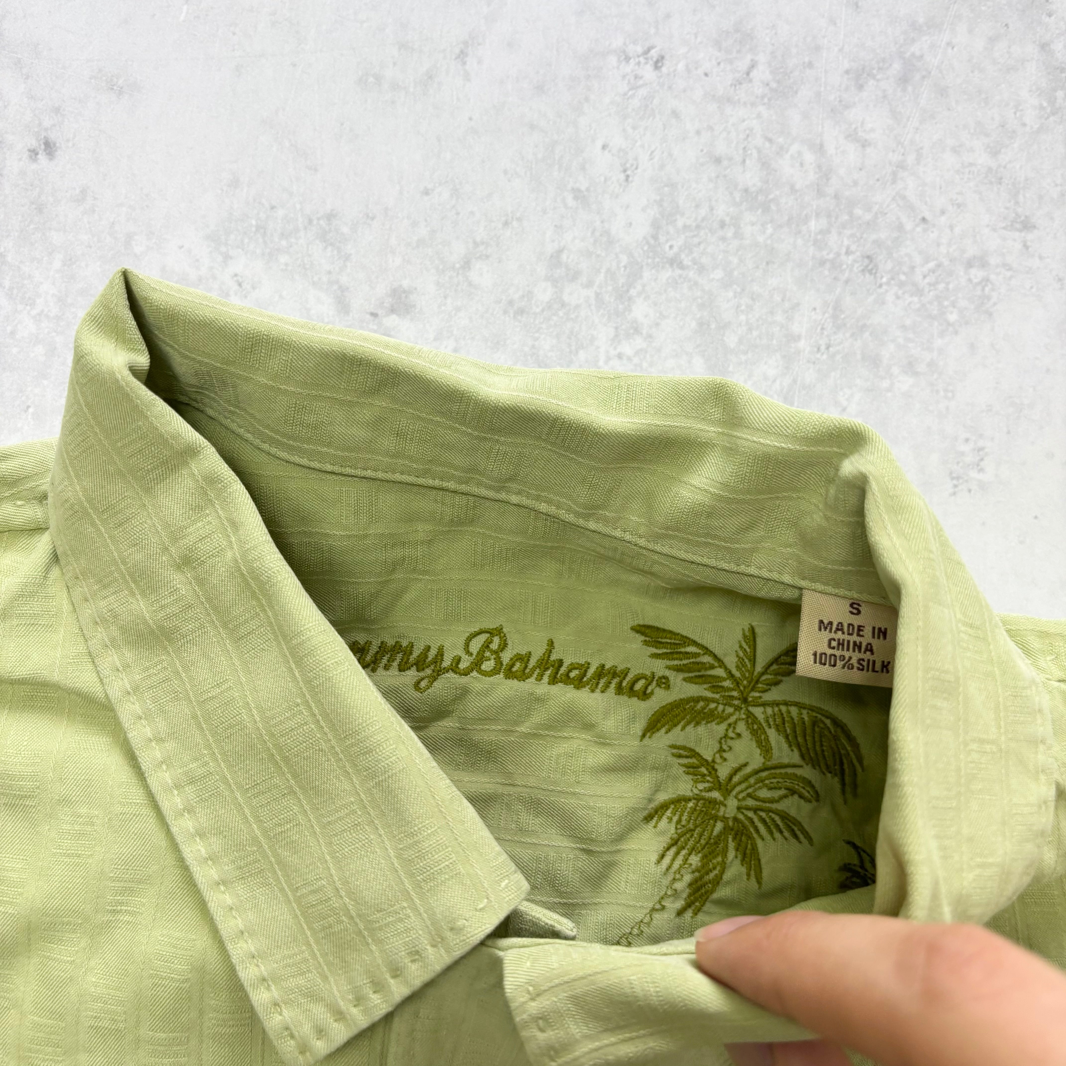 Tommy Bahama Silk Shirt Mens Small Green Short Sleeve (E)