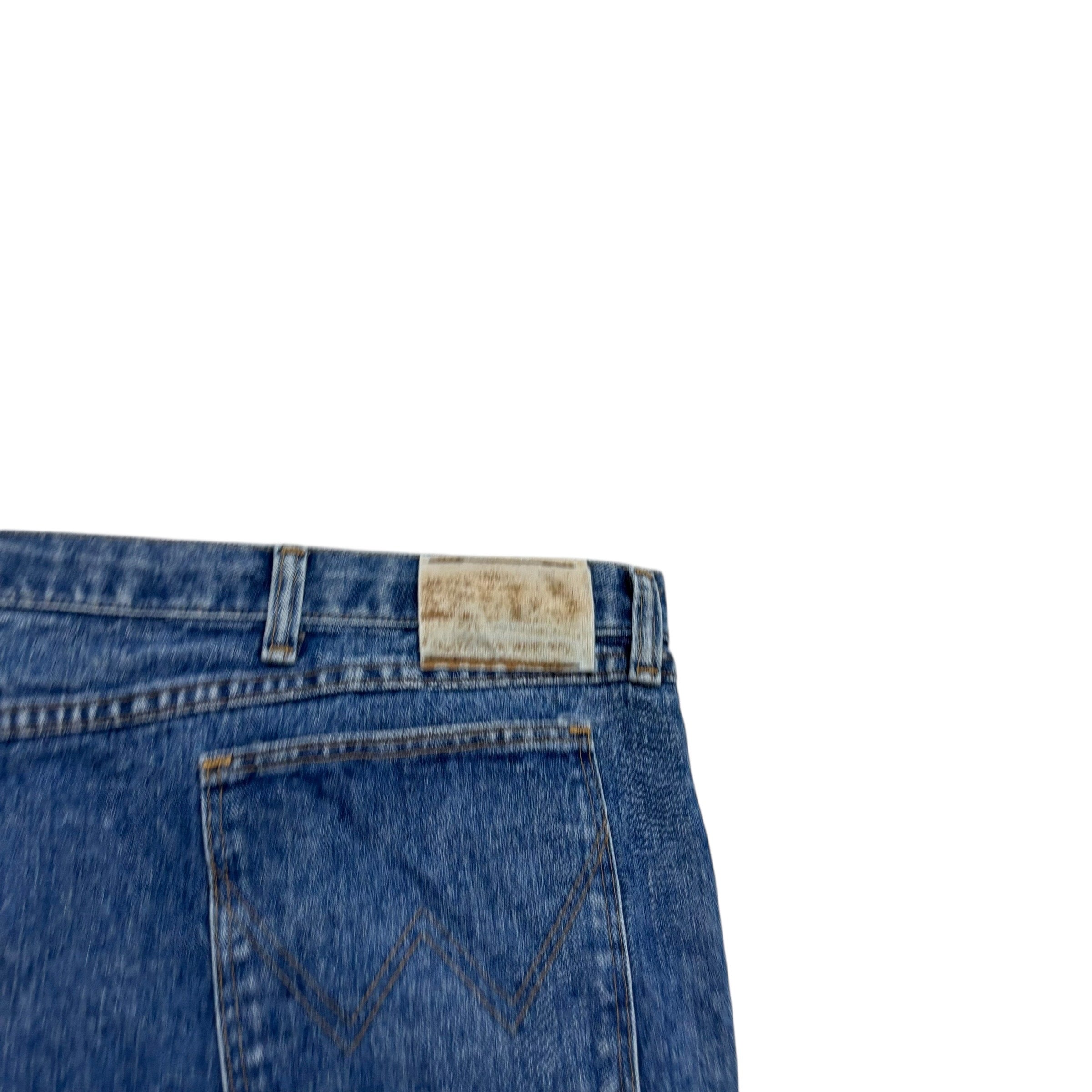 Wrangler Jeans W46 L28 Mens Mid Blue Relaxed Tapered Fit Vintage Denim
