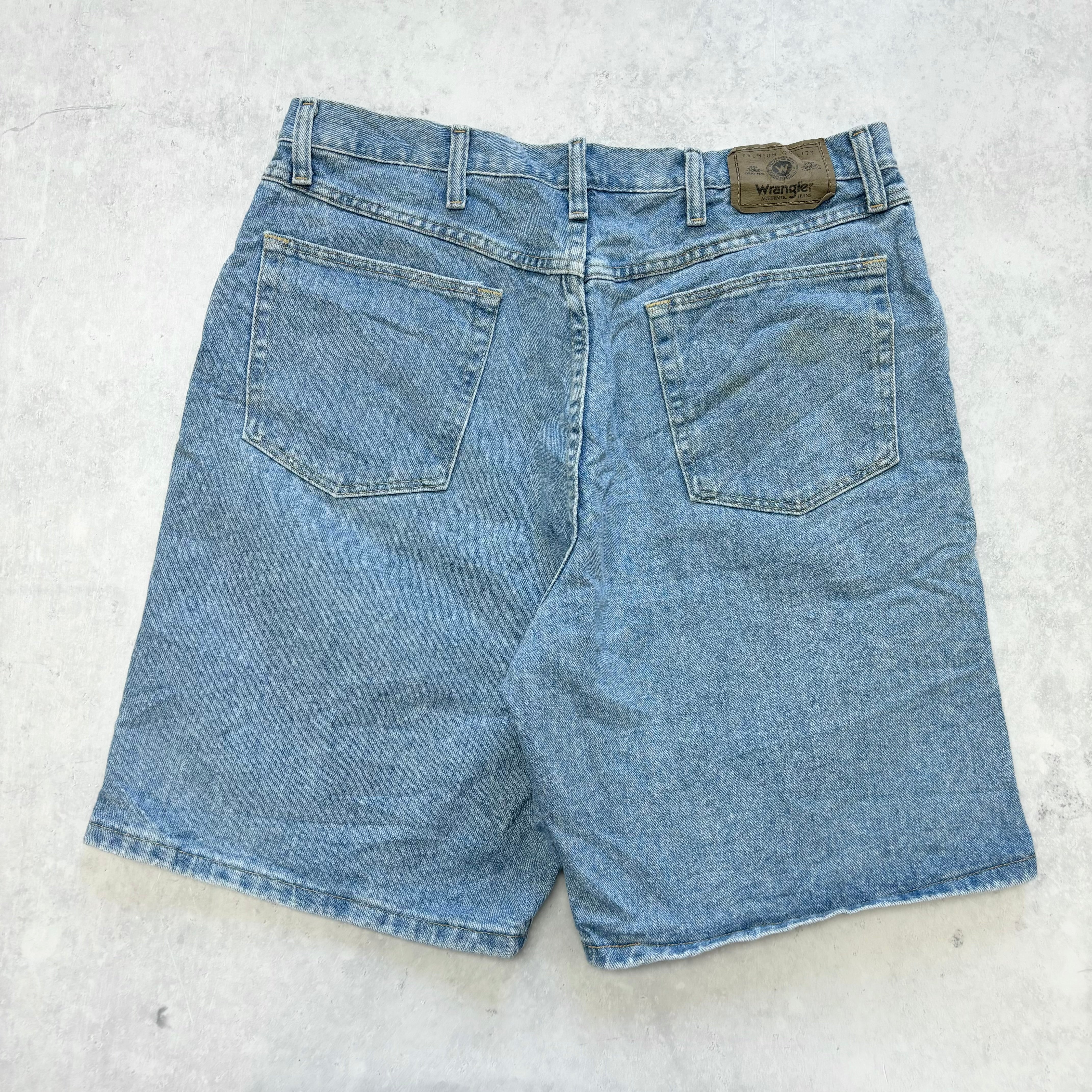 Vintage Wrangler Jorts W34 Mens Denim Shorts Light Blue Baggy Relaxed Fit